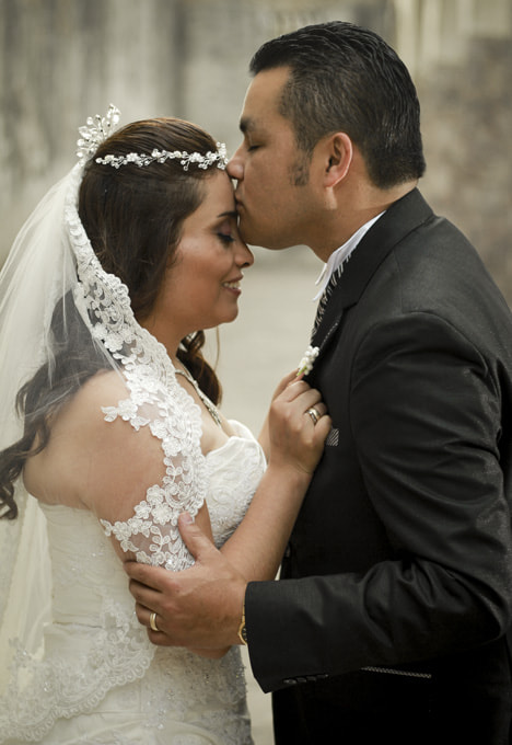 Canon EF 50mm f/1.8 sample photo. Carlos & rubí photography