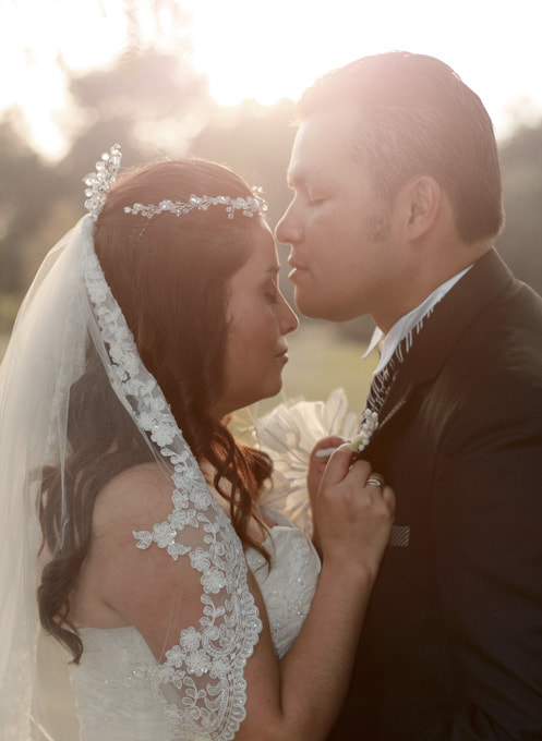 Canon EF 50mm f/1.8 sample photo. Carlos & rubí photography