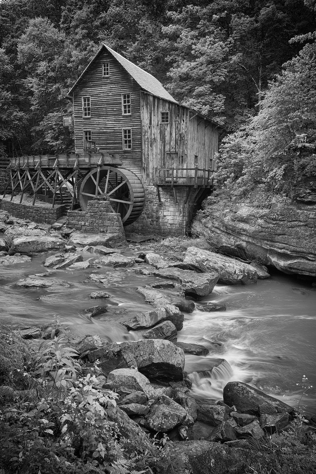 Elmarit-M 1:2.8/135 sample photo. Glade creek mill photography