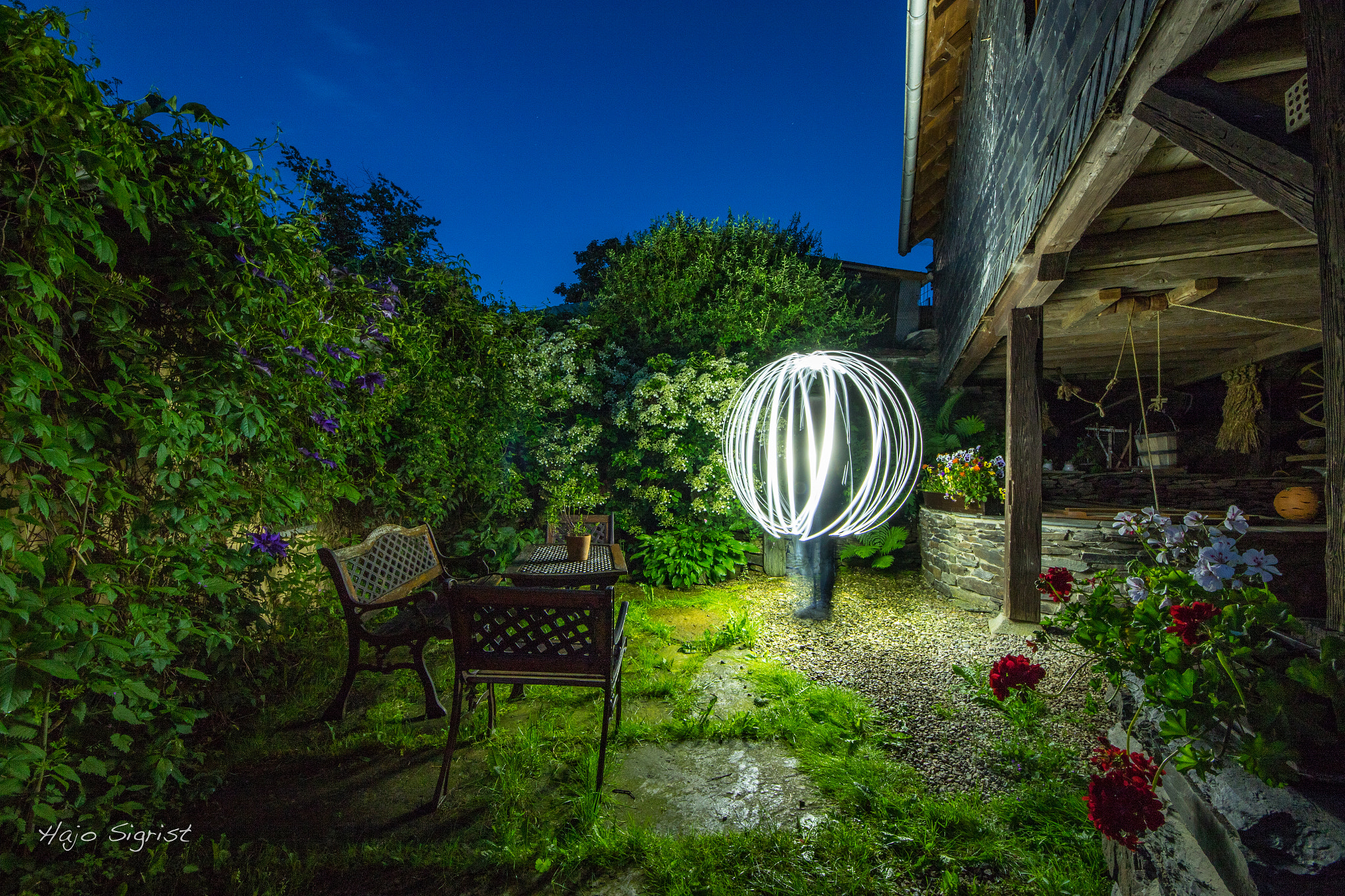 Sigma 8-16mm F4.5-5.6 DC HSM sample photo. Junemoon photography