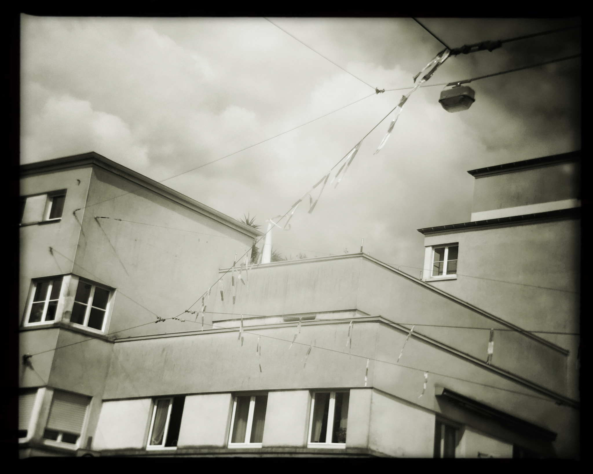 Hipstamatic 313 sample photo. 270 photography
