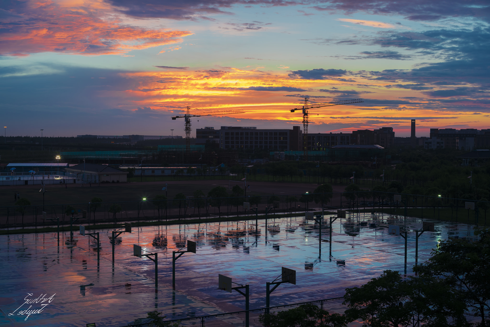 Sony a7S II + E 50mm F2 sample photo. Vivid dusk photography