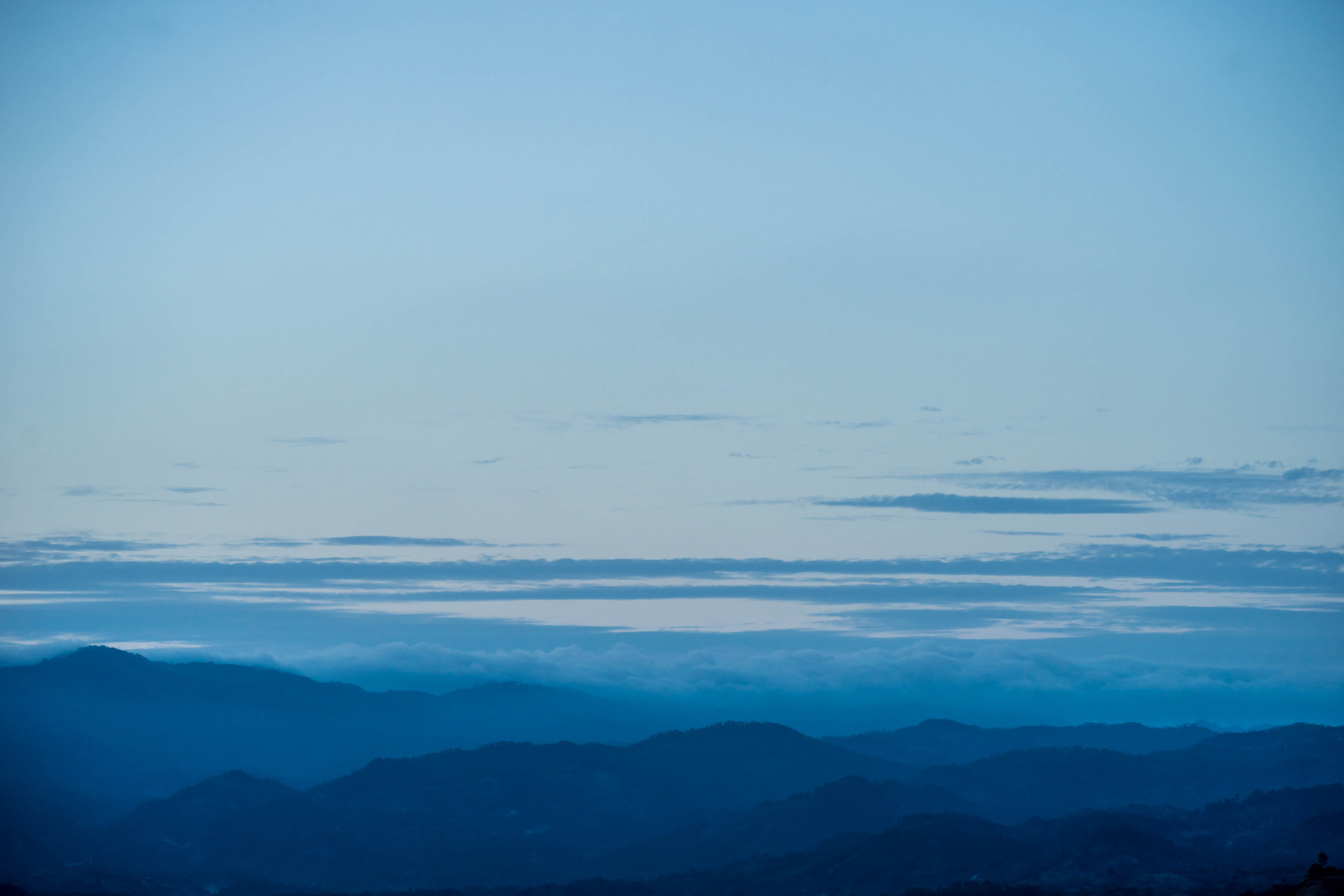 Canon EF 75-300mm f/4-5.6 USM sample photo. Blue peace photography