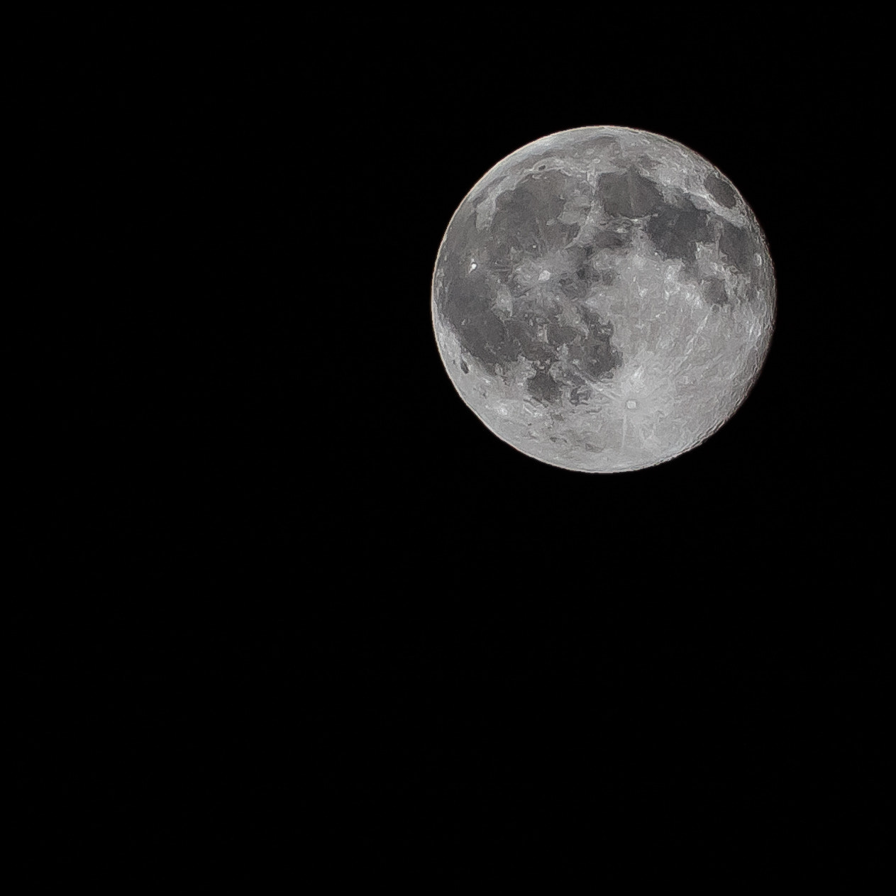 Canon EOS 500D (EOS Rebel T1i / EOS Kiss X3) sample photo. Full moon photography