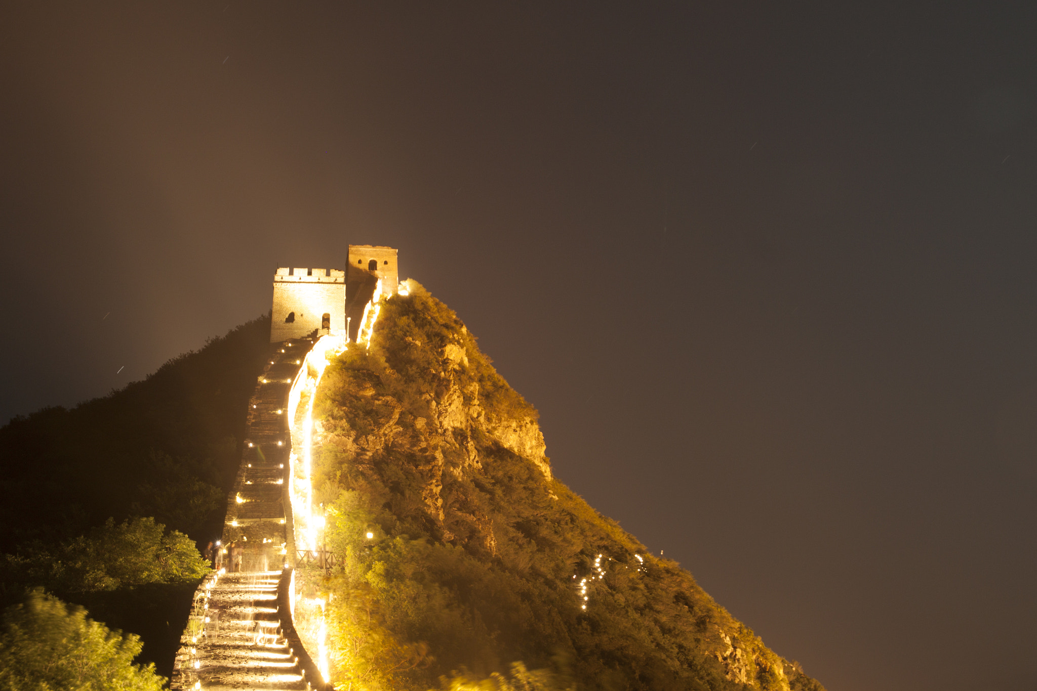 Canon EOS 500D (EOS Rebel T1i / EOS Kiss X3) sample photo. Simatai great wall at night photography
