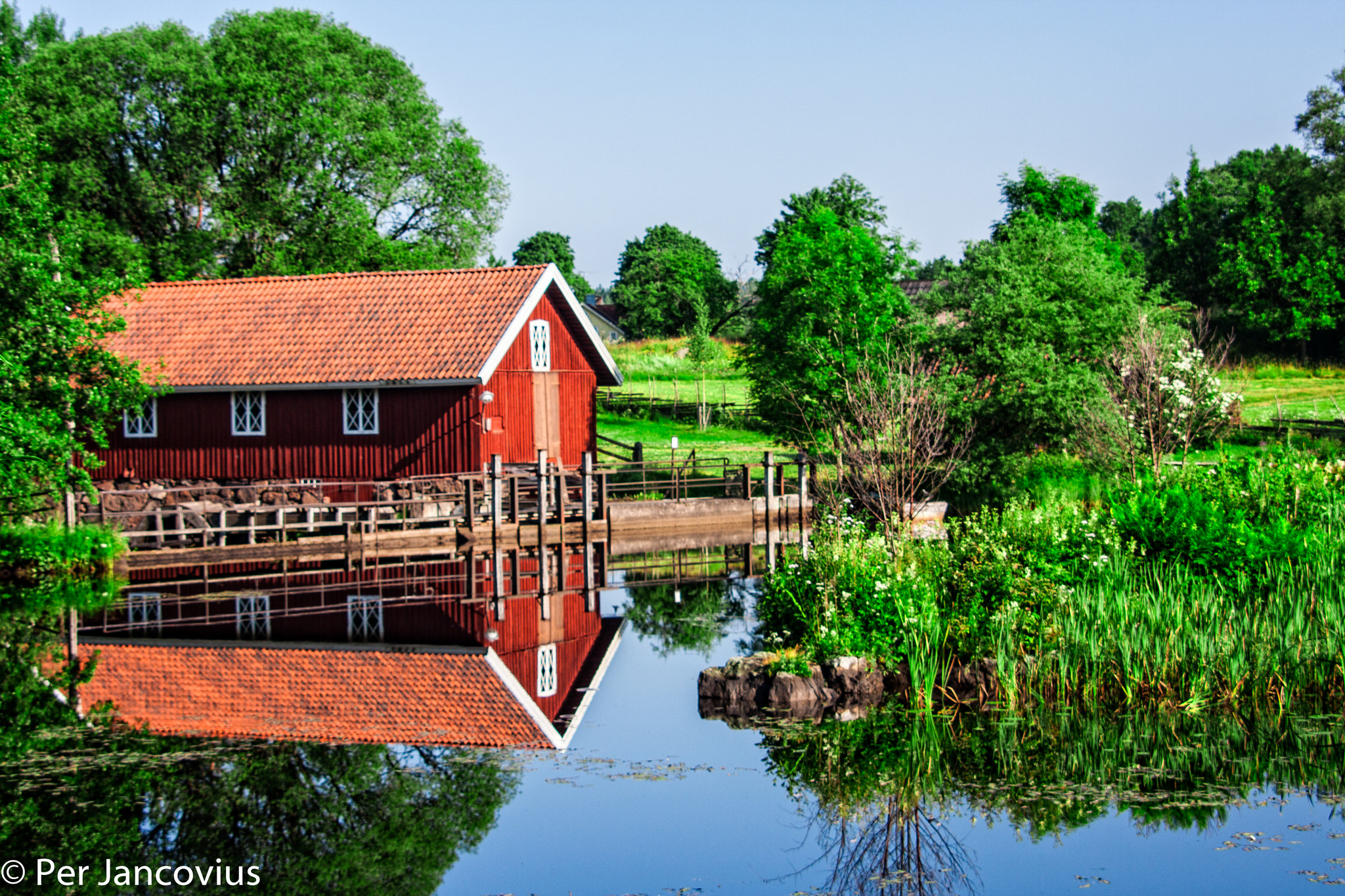 Canon EOS 40D sample photo. Komstad kvarn reflections photography