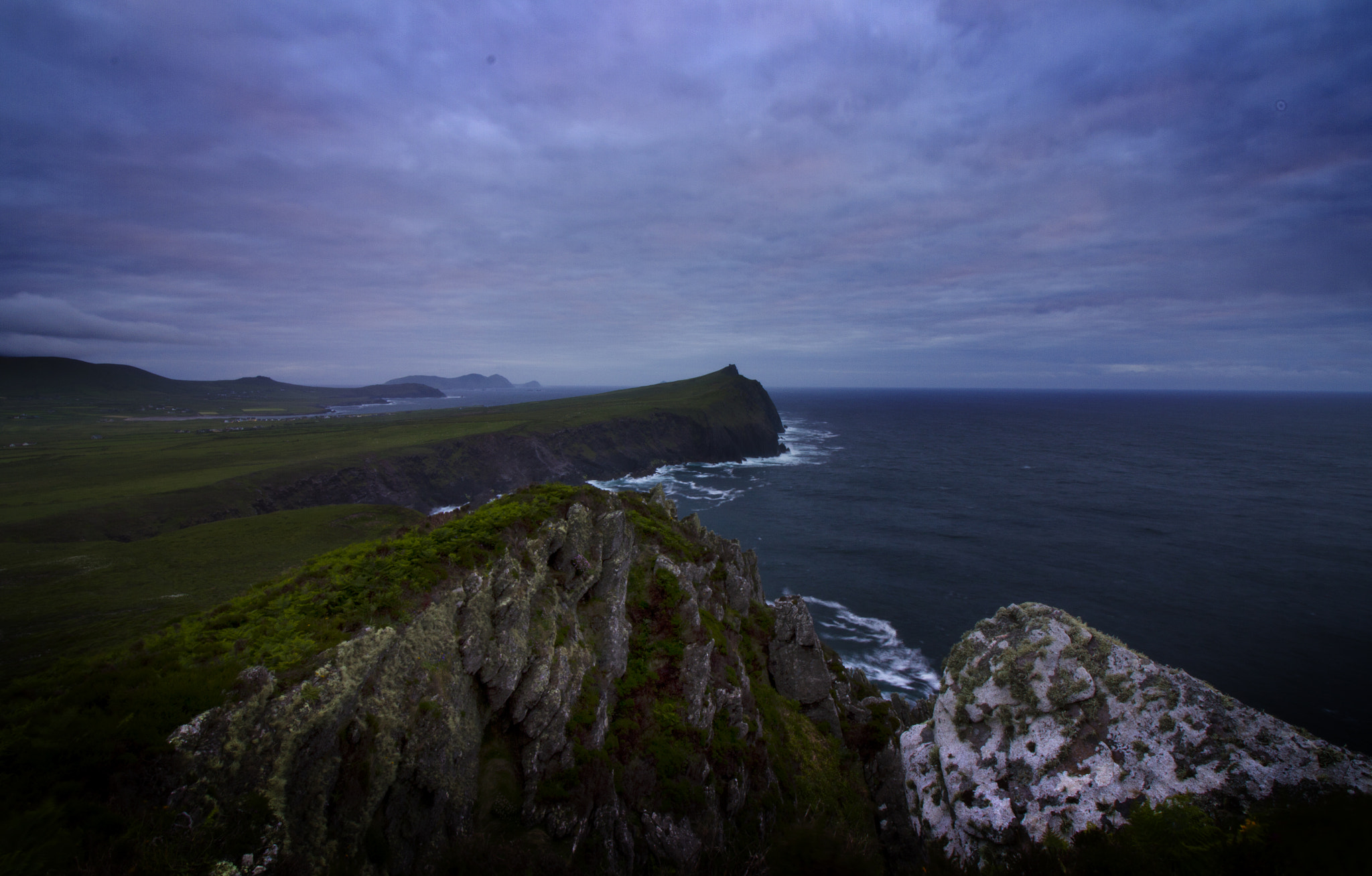 Canon EOS 7D + Canon EF-S 10-18mm F4.5–5.6 IS STM sample photo. Sibeal head photography