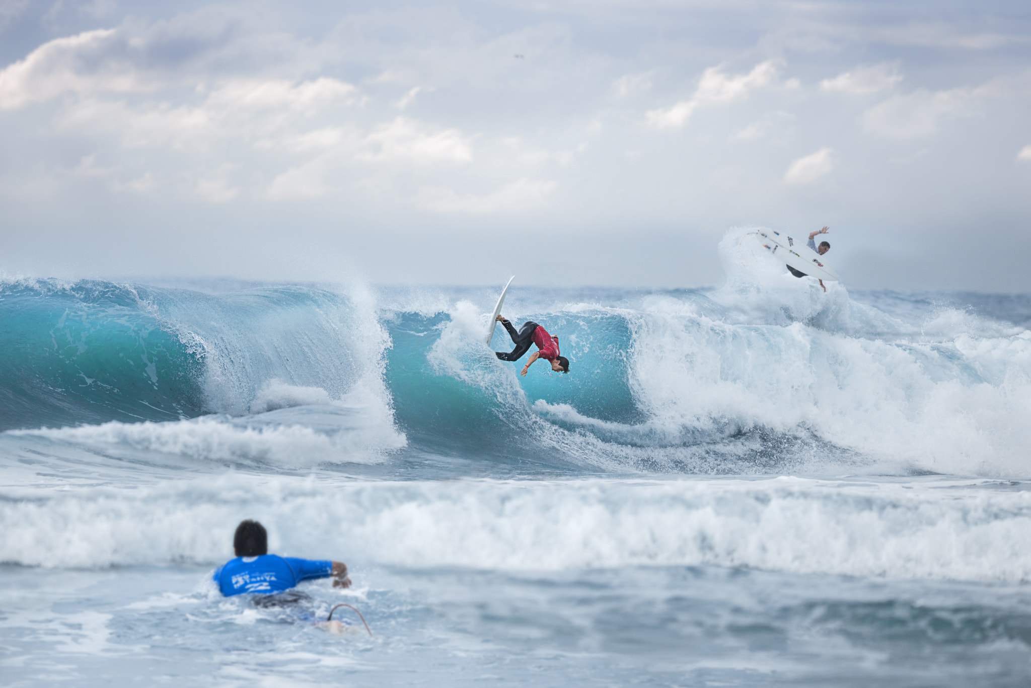 Canon EOS 5DS + Canon EF 300mm F2.8L IS USM sample photo. The story about surfing photography
