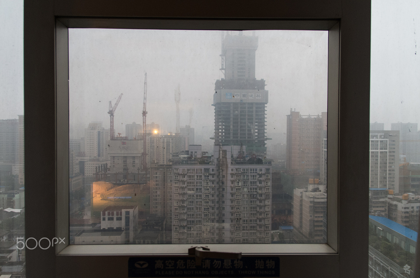 Sigma 17-70mm F2.8-4 DC Macro HSM | C sample photo. Good morning photography