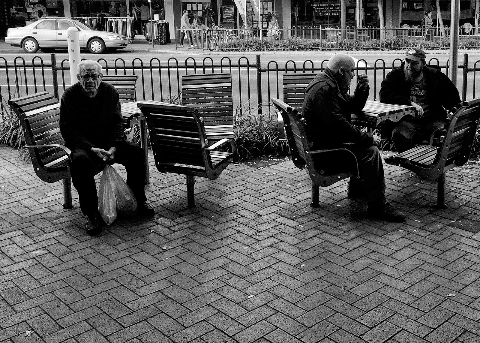 Apple iPhone8,1 sample photo. Street talk photography