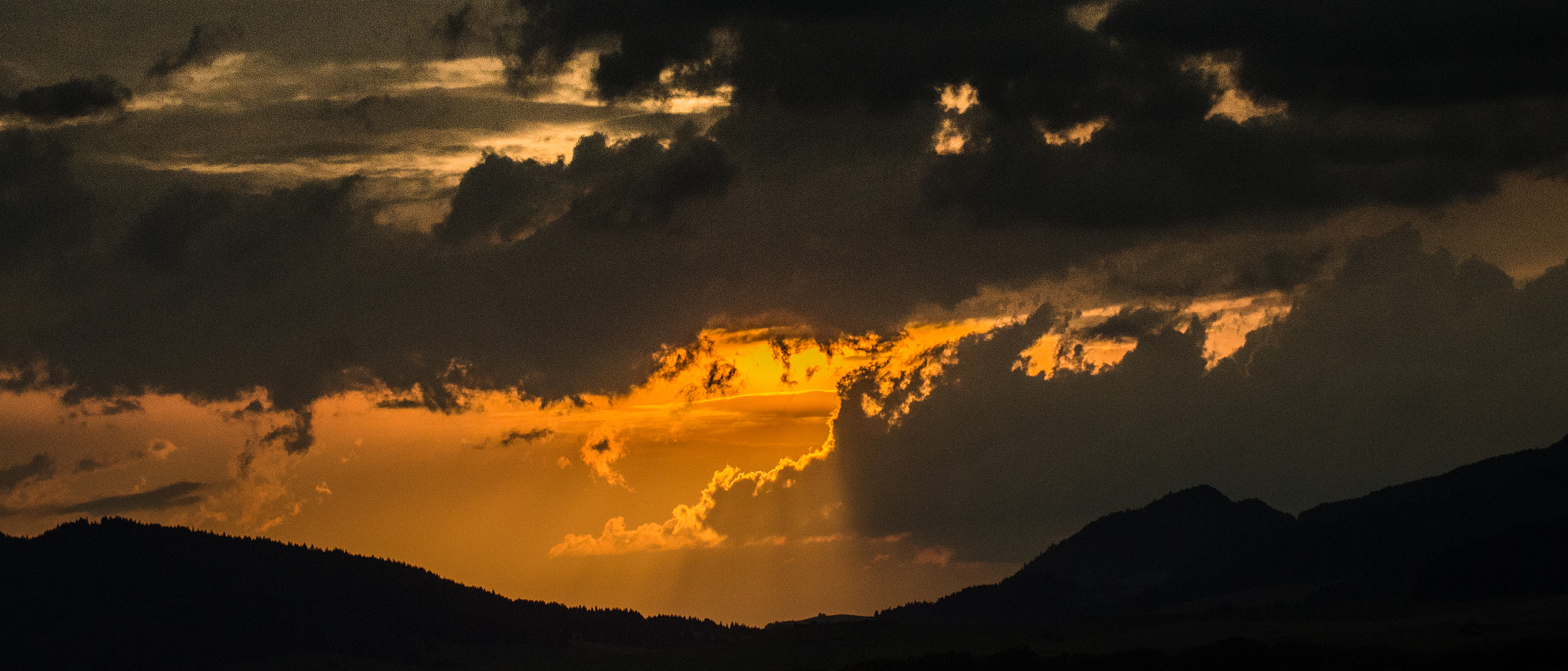 Nikon D7000 + Sigma APO 100-300mm F4 EX IF HSM sample photo. Sundown/slovakia photography