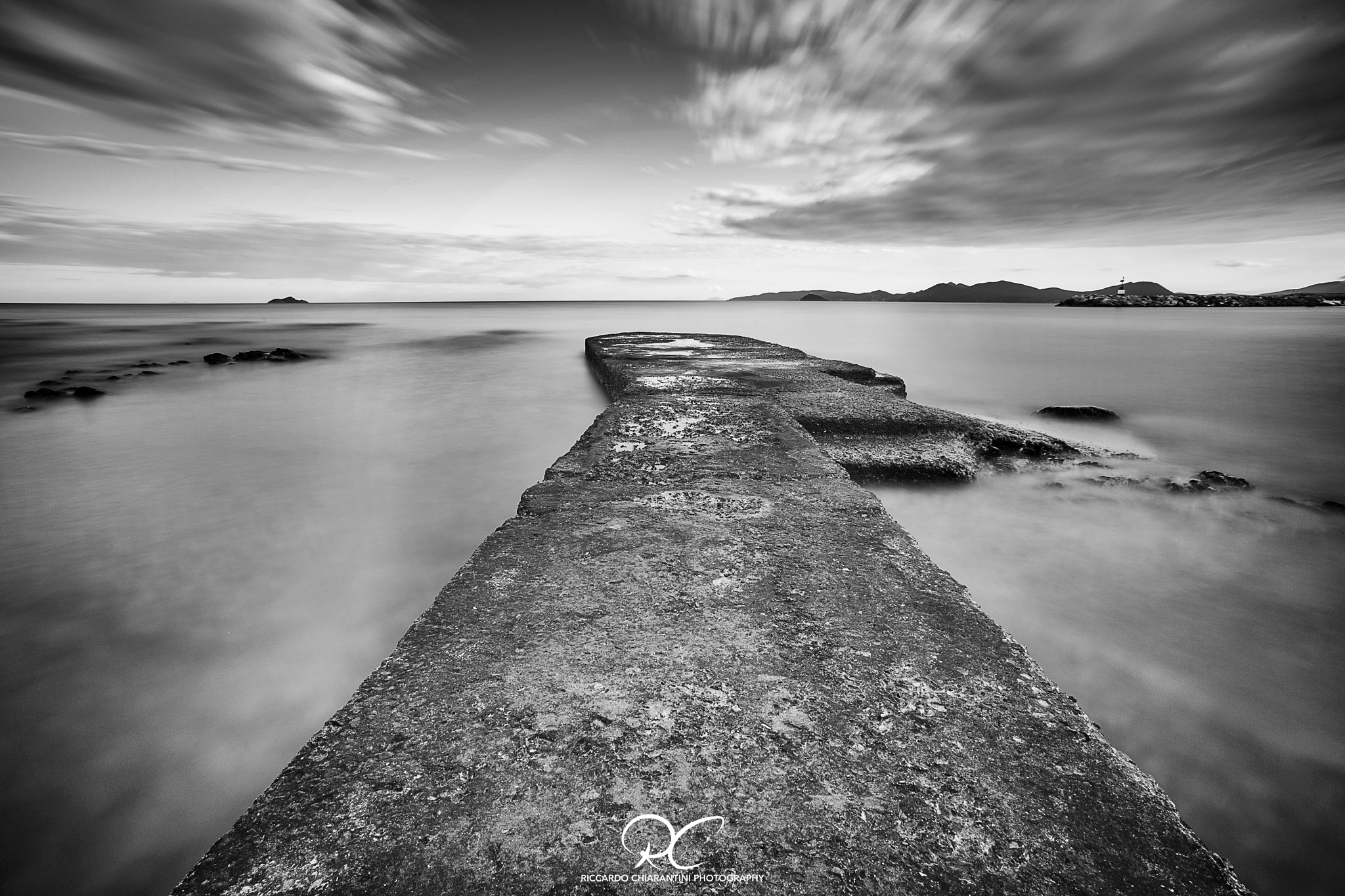 Canon EOS 6D + Canon EF 17-35mm f/2.8L sample photo. Seascape bn photography