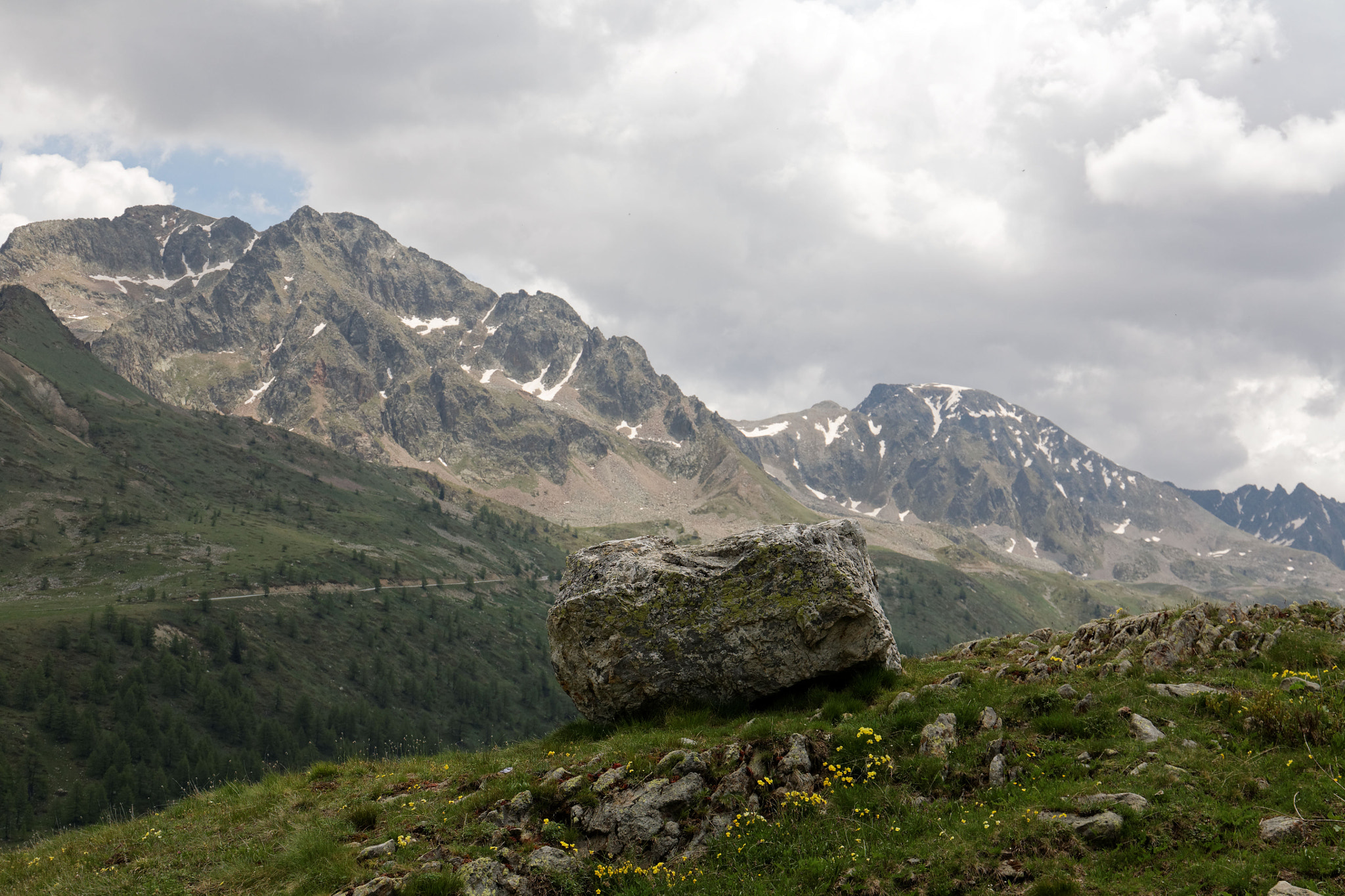 Canon EF 24-105mm F3.5-5.6 IS STM sample photo. Standing stone photography