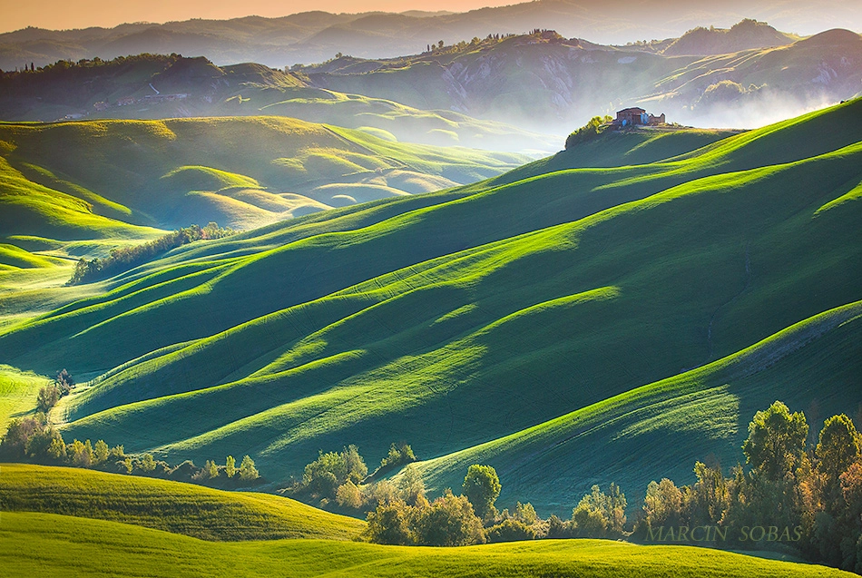 Hills and valleys by Marcin Sobas Photo 159637099 / 500px