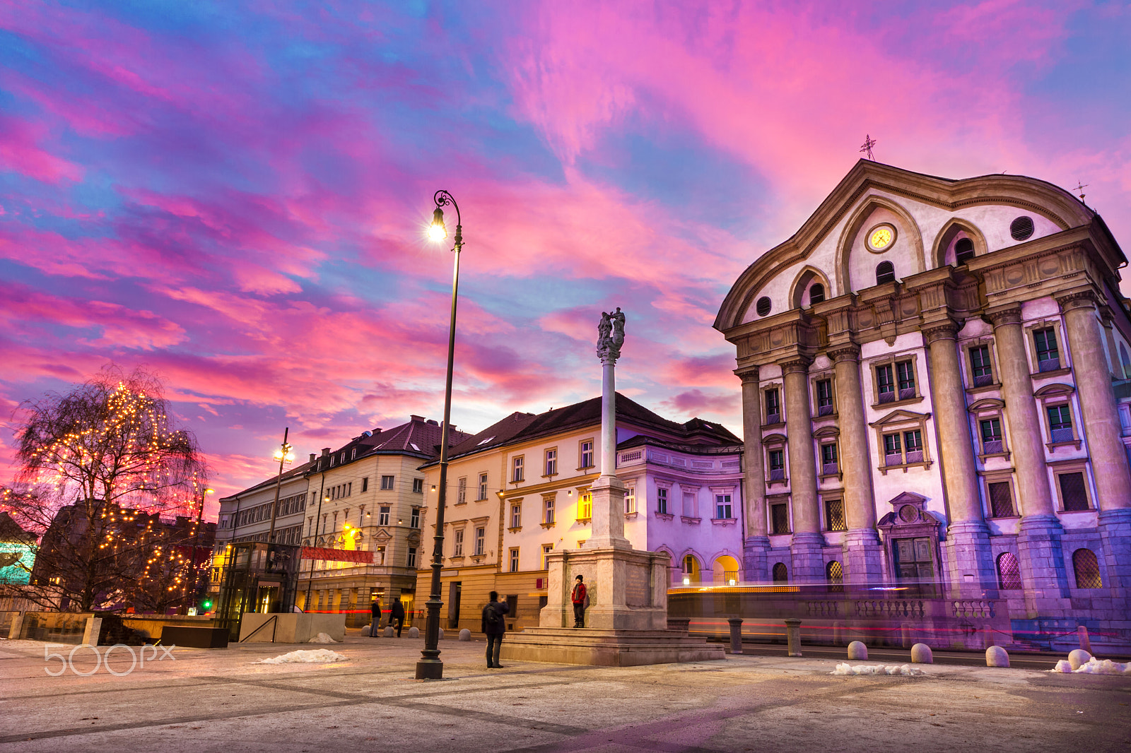 Sigma 8-16mm F4.5-5.6 DC HSM sample photo. Ursuline church of the holy trinity, ljubljan, slovenia photography