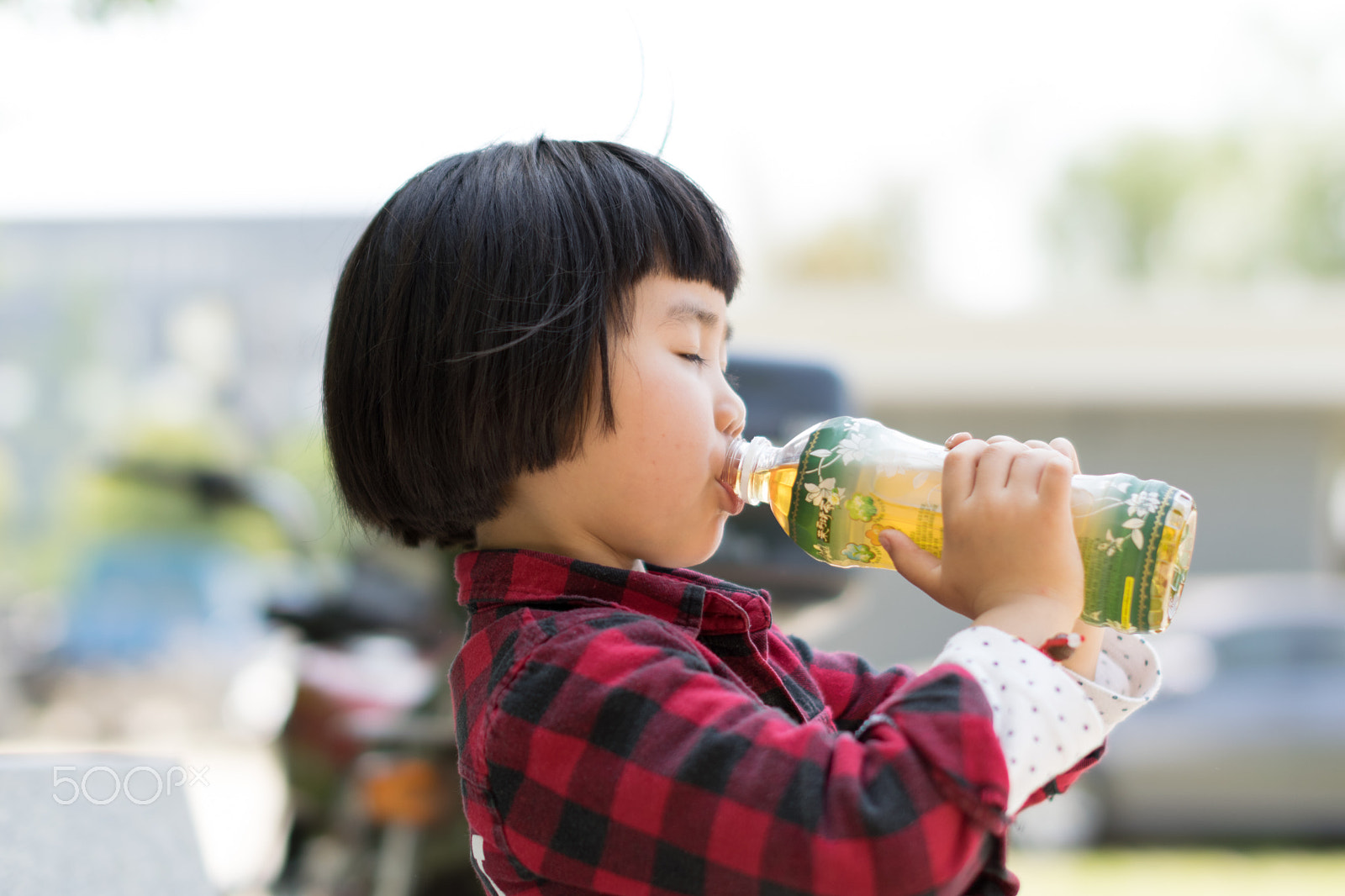 Nikon D5300 + Sigma 50mm F1.4 EX DG HSM sample photo. Tea drinking photography