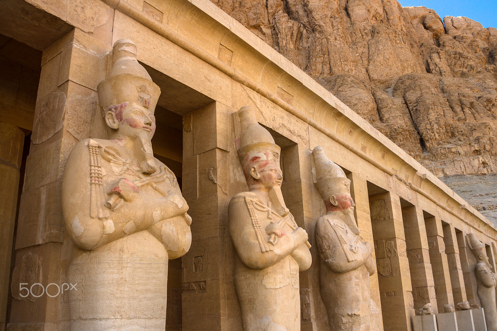 Canon EOS 7D + Tamron AF 18-270mm F3.5-6.3 Di II VC LD Aspherical (IF) MACRO sample photo. Statues of queen hatshepsut in luxor, thebes, egypt. photography