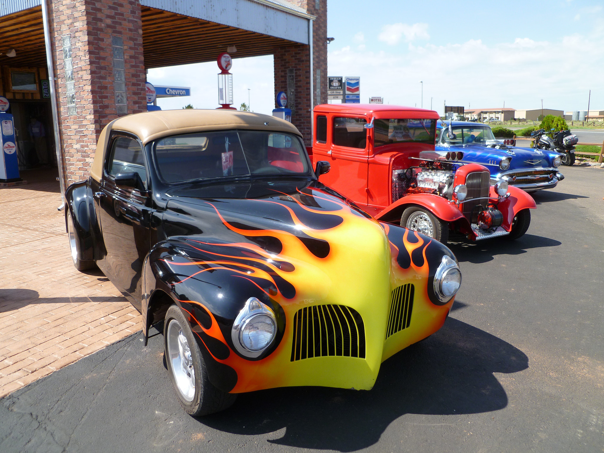 Panasonic DMC-FS30 sample photo. Hotrods near grand canyon np photography