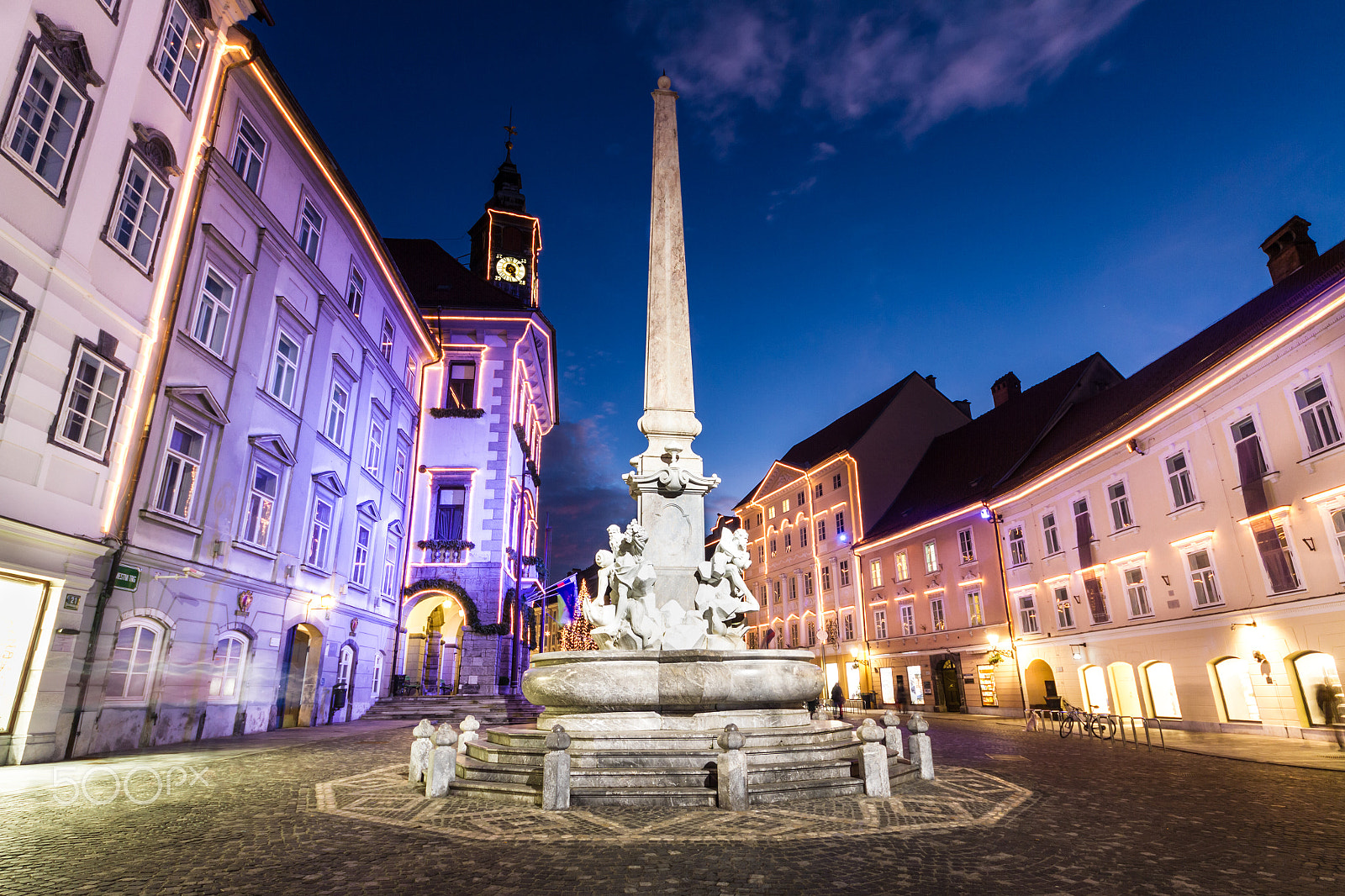 Sigma 8-16mm F4.5-5.6 DC HSM sample photo. Ljubljana's city center, slovenia, europe. photography