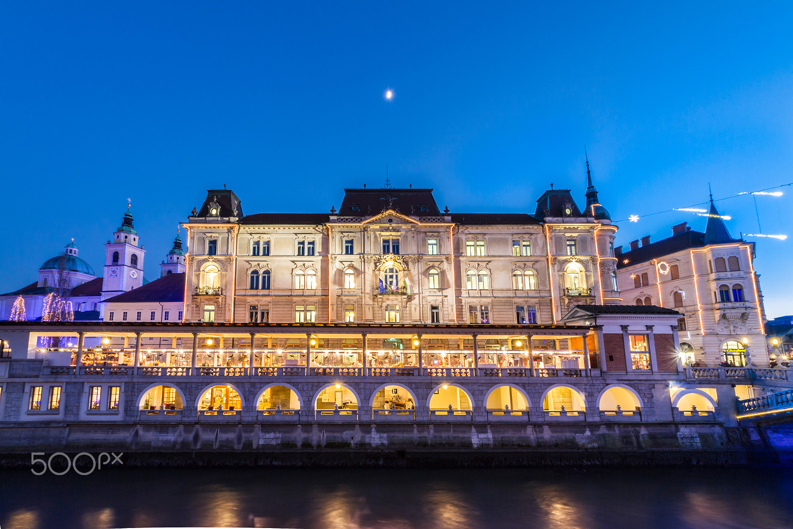 Sigma 8-16mm F4.5-5.6 DC HSM sample photo. Ljubljana, capital of slovenia, europe. photography