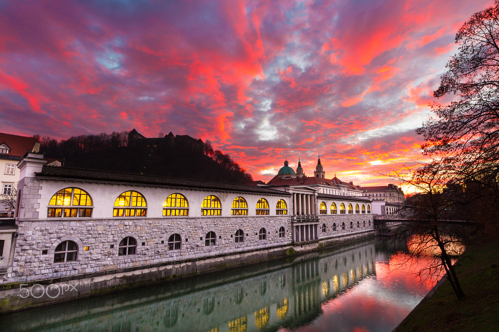 Sigma 8-16mm F4.5-5.6 DC HSM sample photo. Ljubljana, capital of slovenia, europe. photography