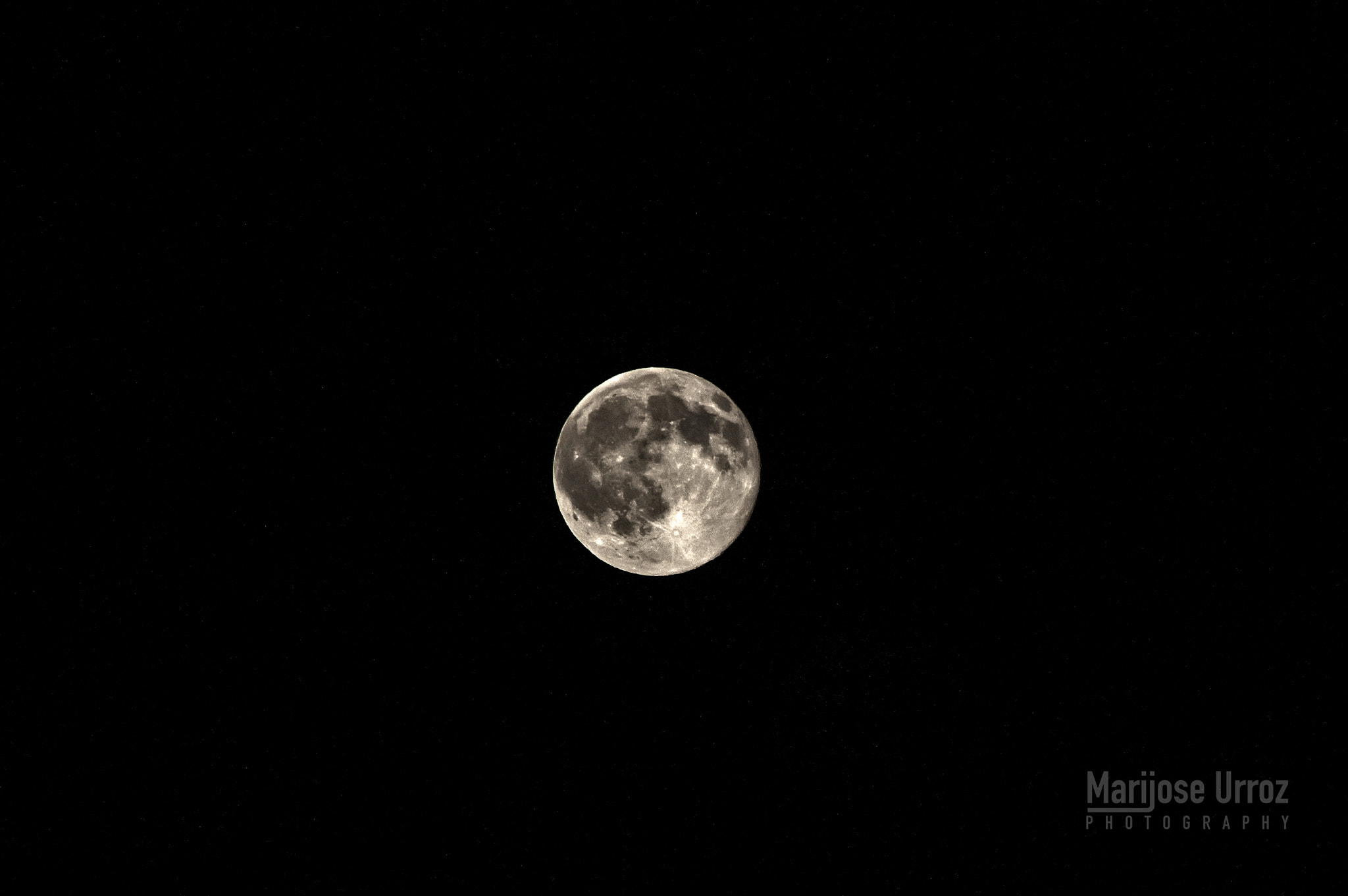 Nikon D300 + Tamron AF 28-300mm F3.5-6.3 XR Di VC LD Aspherical (IF) Macro sample photo. Moon yesterday photography