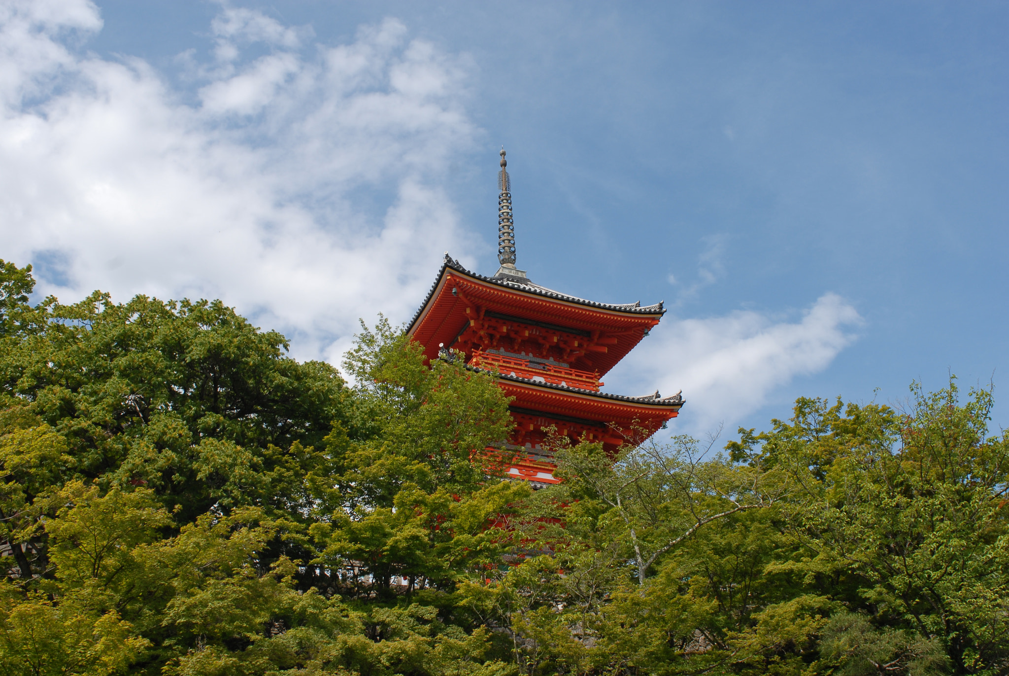 Nikon AF Nikkor 24mm F2.8D sample photo. Sky photography