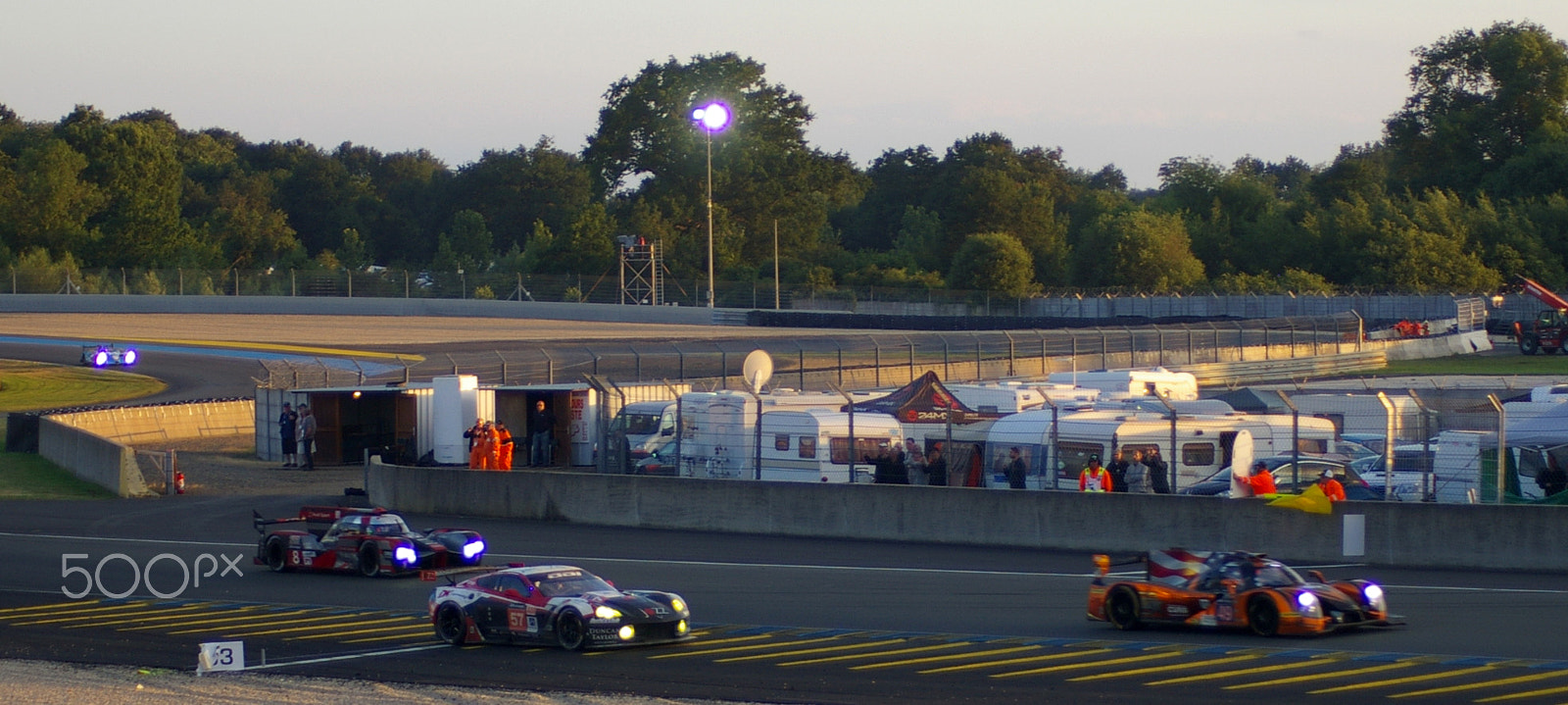 Pentax *ist DS + Tamron AF 70-300mm F4-5.6 Di LD Macro sample photo. 24h le mans 2016 photography