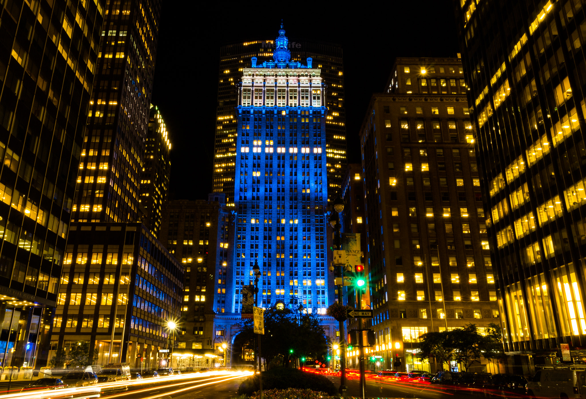 Canon EF-S 10-18mm F4.5–5.6 IS STM sample photo. Long time exposure @ park avenue #1 photography