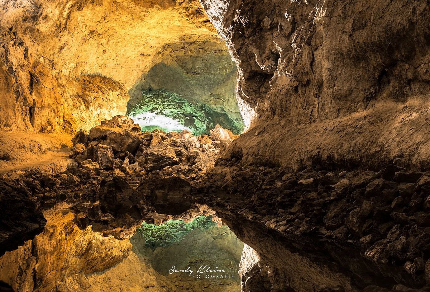 AF Zoom-Nikkor 28-105mm f/3.5-4.5D IF sample photo. Beautiful lanzarote photography