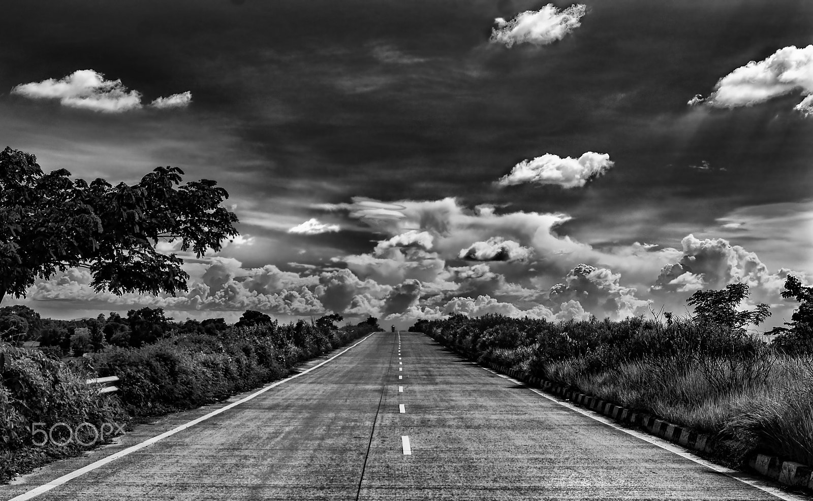 AF Zoom-Nikkor 28-80mm f/3.3-5.6G sample photo. Highway to heaven photography