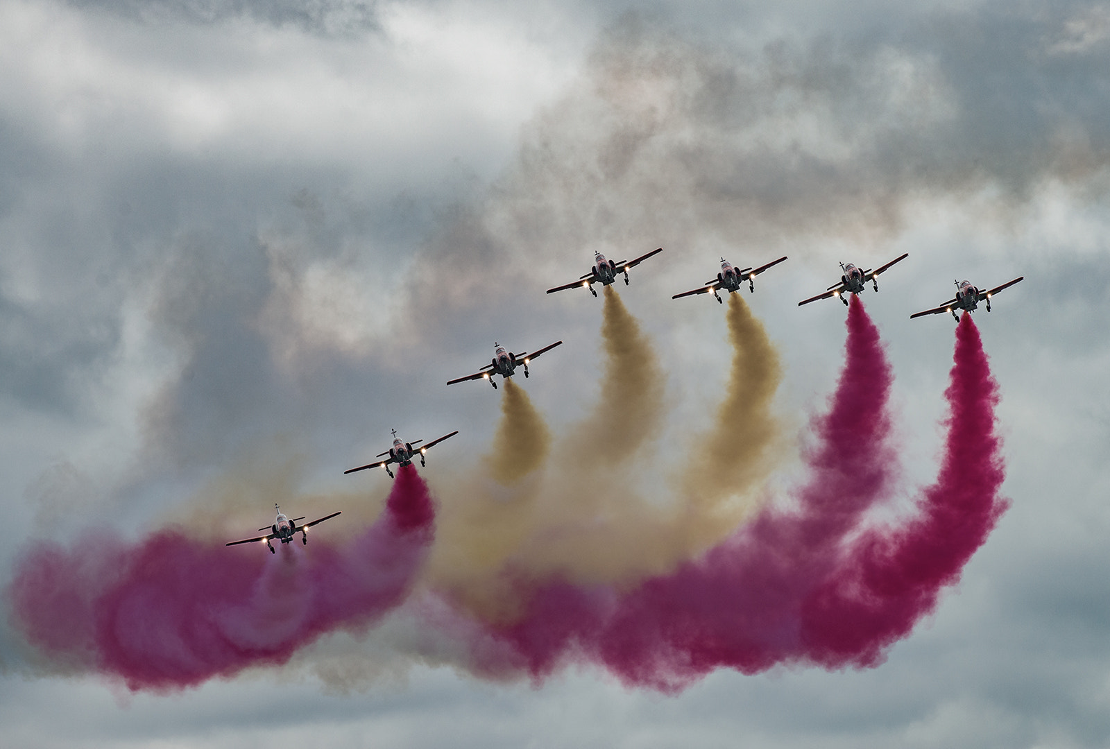 Nikon D800 + Nikon AF-S Nikkor 300mm F2.8G ED-IF VR sample photo. Spanish airforce team aguila photography