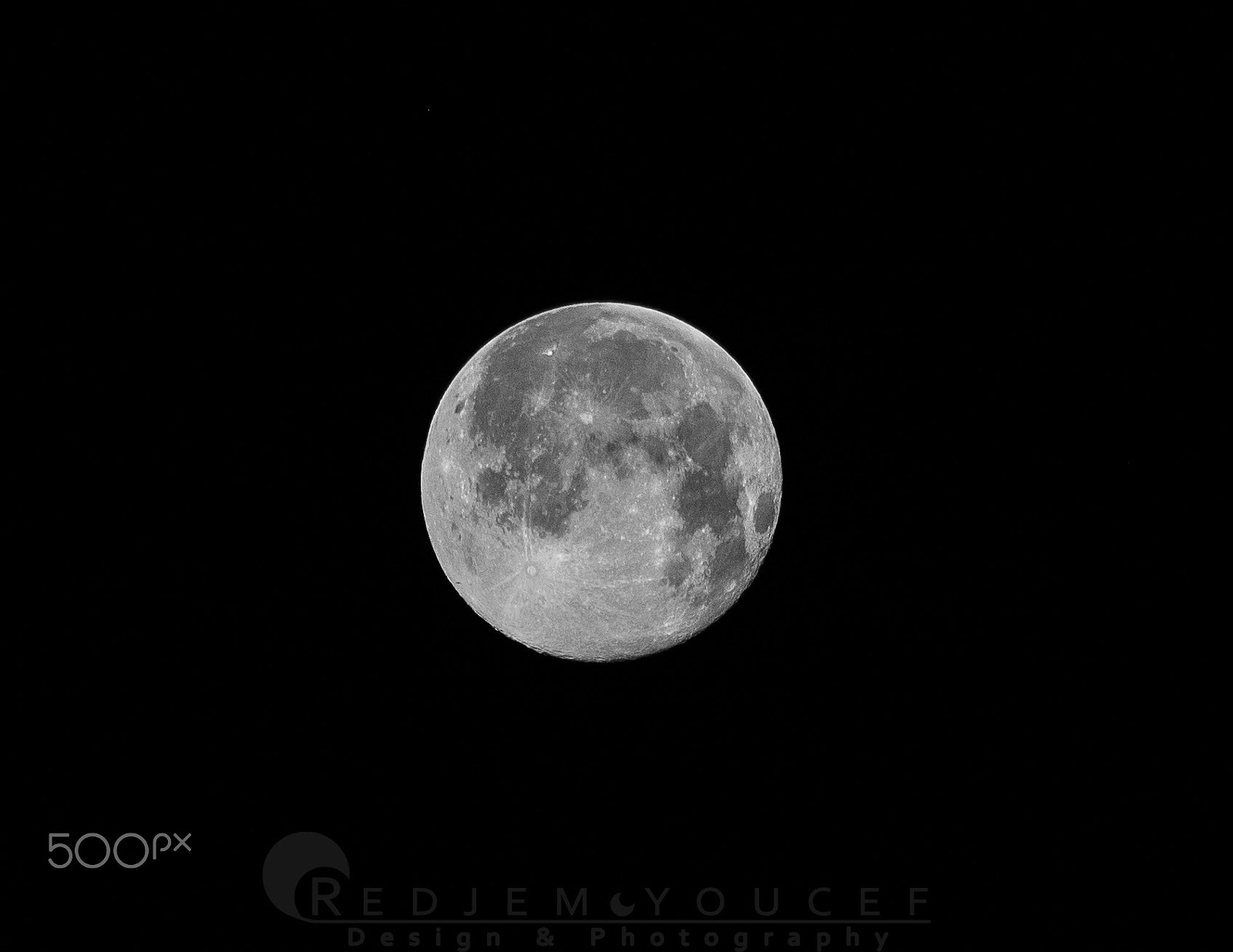 Sigma 70-300mm F4-5.6 APO DG Macro sample photo. Full moon photography