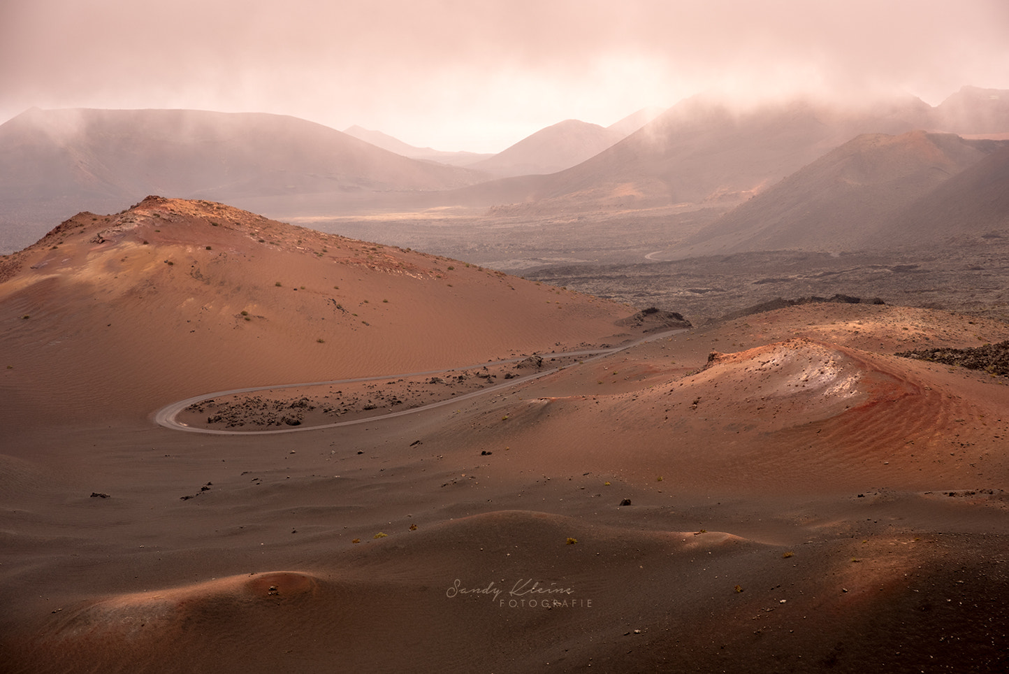 AF Zoom-Nikkor 28-105mm f/3.5-4.5D IF sample photo. Lanzarote photography