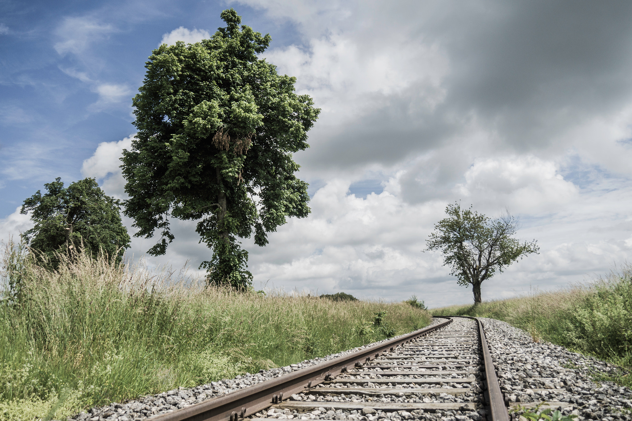 OLYMPUS M.14-150mm F4.0-5.6 II sample photo. Old railroad photography