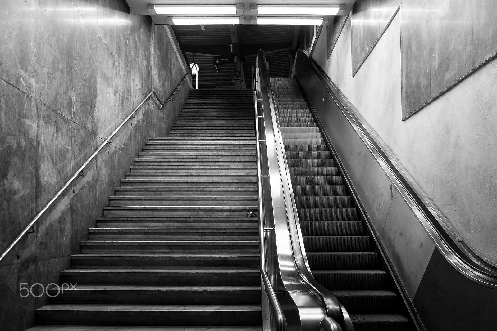 Panasonic Lumix DMC-GX85 (Lumix DMC-GX80 / Lumix DMC-GX7 Mark II) sample photo. Stairway to ? photography