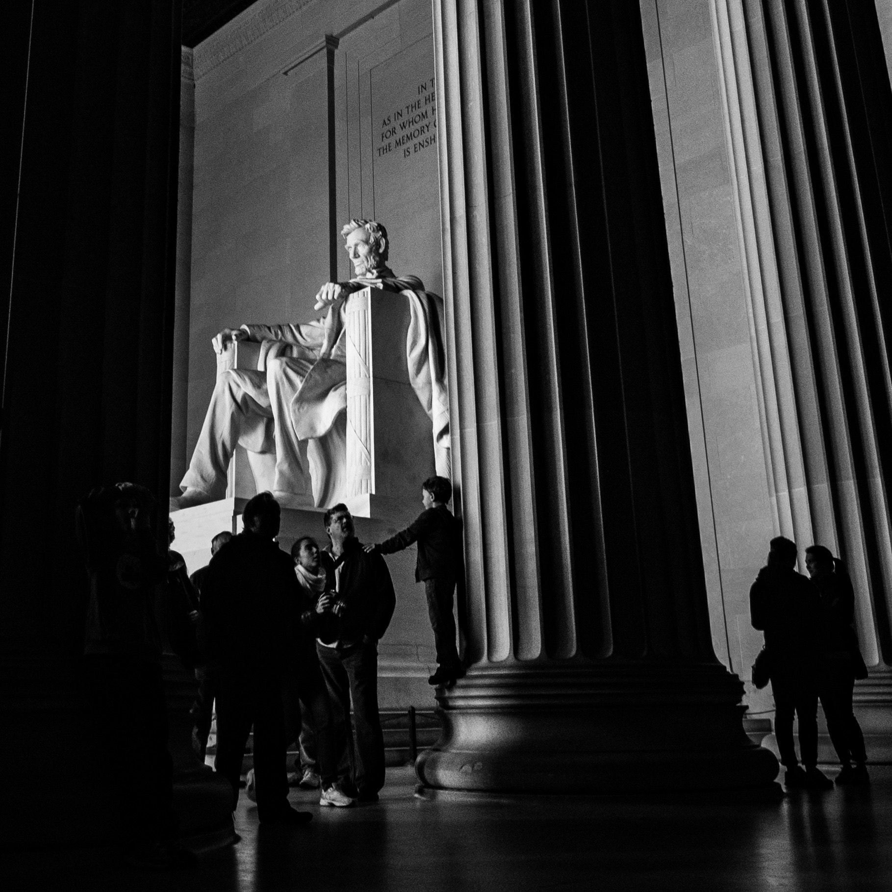 OLYMPUS M.9-18mm F4.0-5.6 sample photo. Lincoln memorial photography