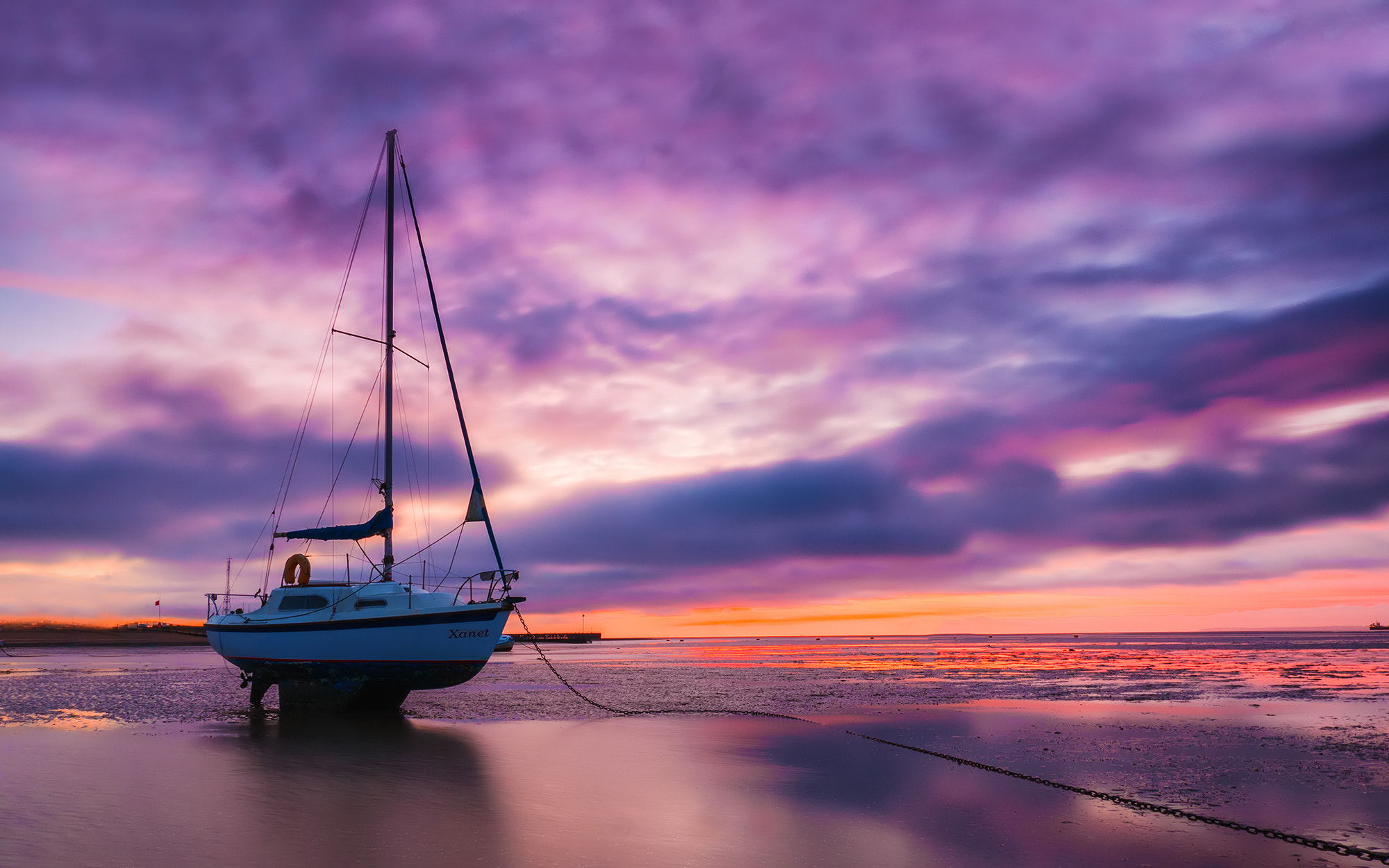 Panasonic Lumix DMC-G7 + Panasonic Lumix G Vario 7-14mm F4 ASPH sample photo. Xanet at sunrise photography