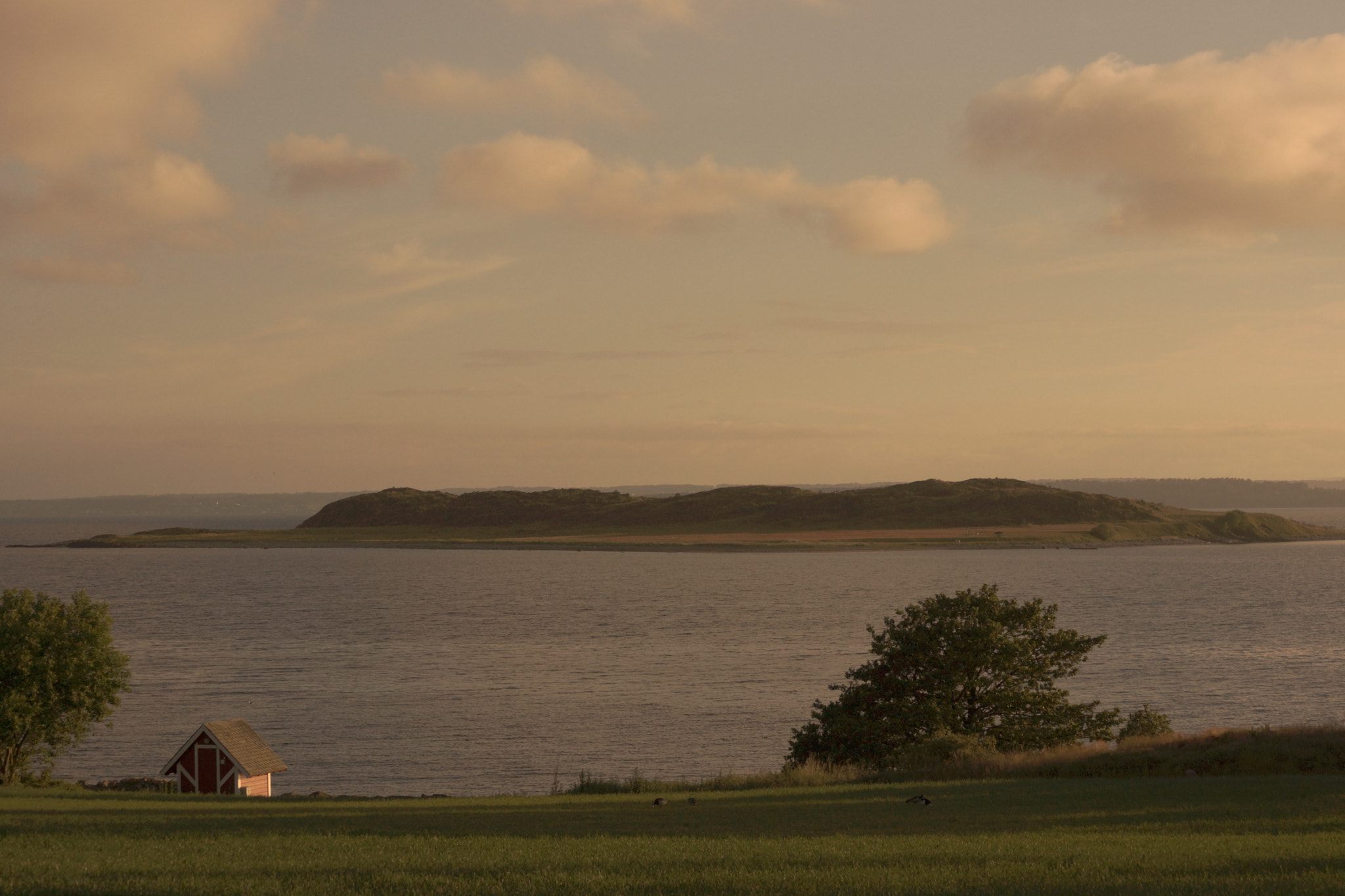 Sony DT 55-200mm F4-5.6 SAM sample photo. Just an island photography