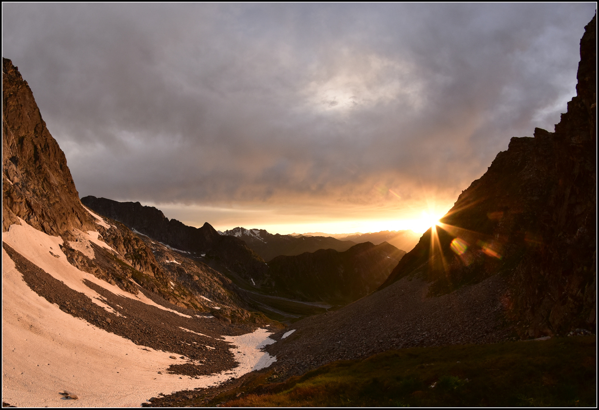 Nikon D810 + Samyang 8mm F3.5 Aspherical IF MC Fisheye sample photo. Sonnenuntergang photography