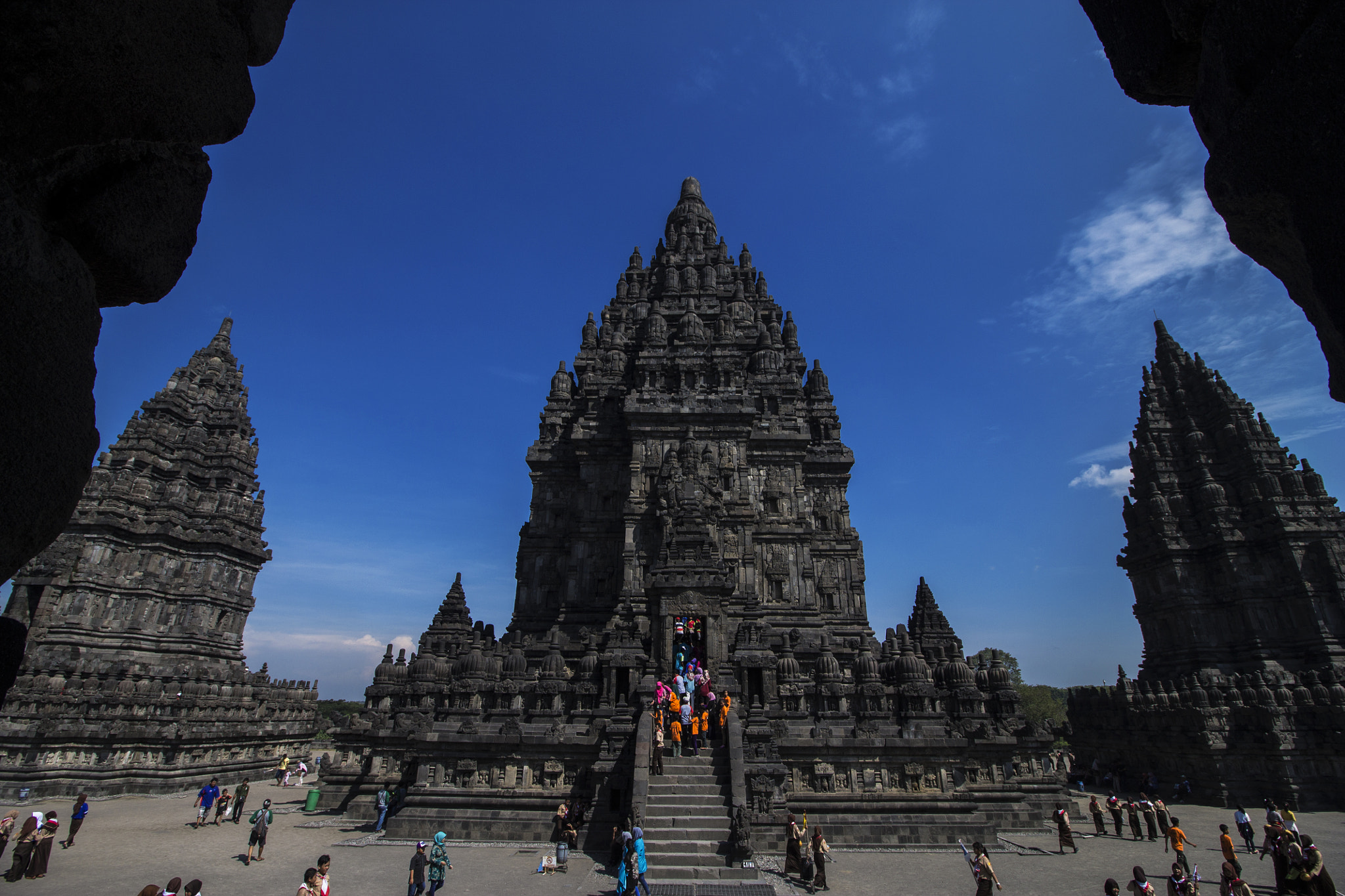 Canon EOS 1100D (EOS Rebel T3 / EOS Kiss X50) + Canon EF-S 10-18mm F4.5–5.6 IS STM sample photo. Prambanan temple photography