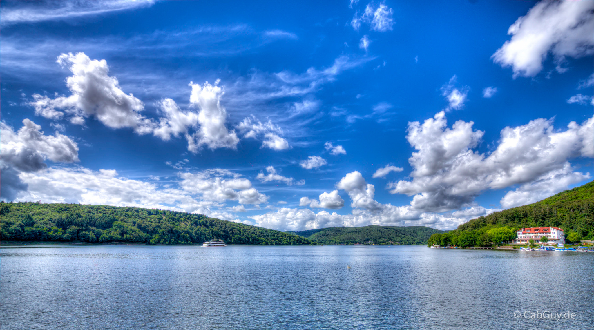 Sony ILCA-77M2 + Sigma 10-20mm F3.5 EX DC HSM sample photo. Edersee photography