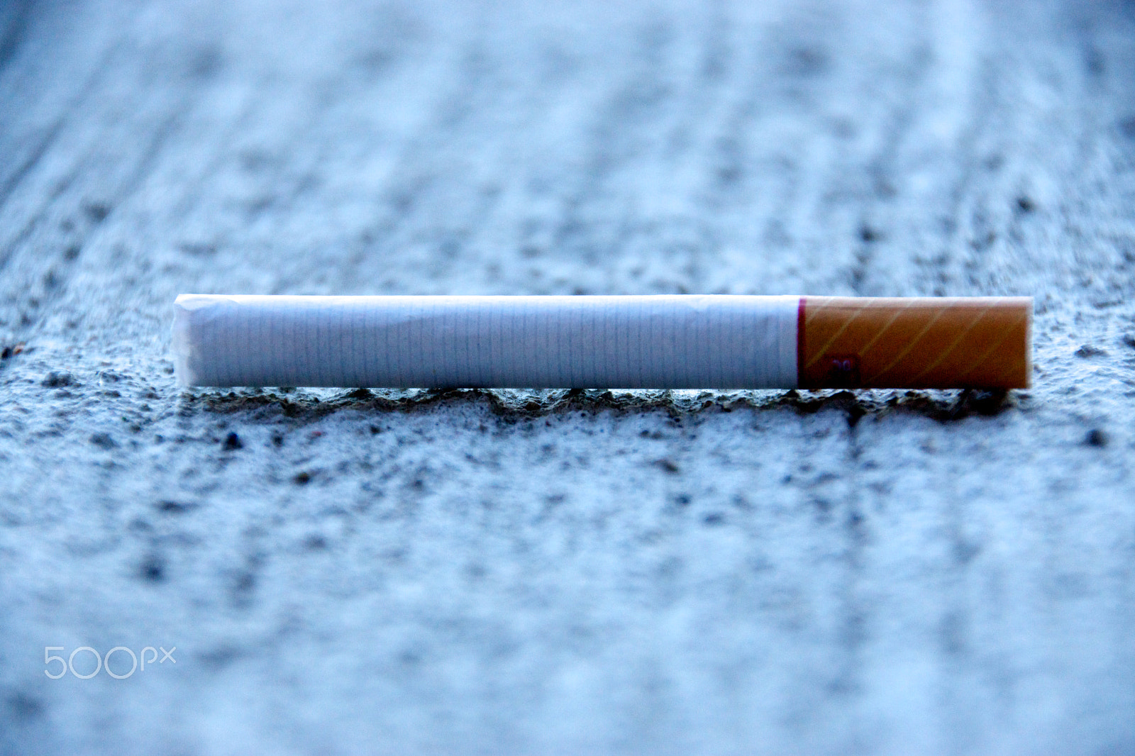 Tamron 18-270mm F3.5-6.3 Di II PZD sample photo. Cigarette sur mon balcon... !? photography