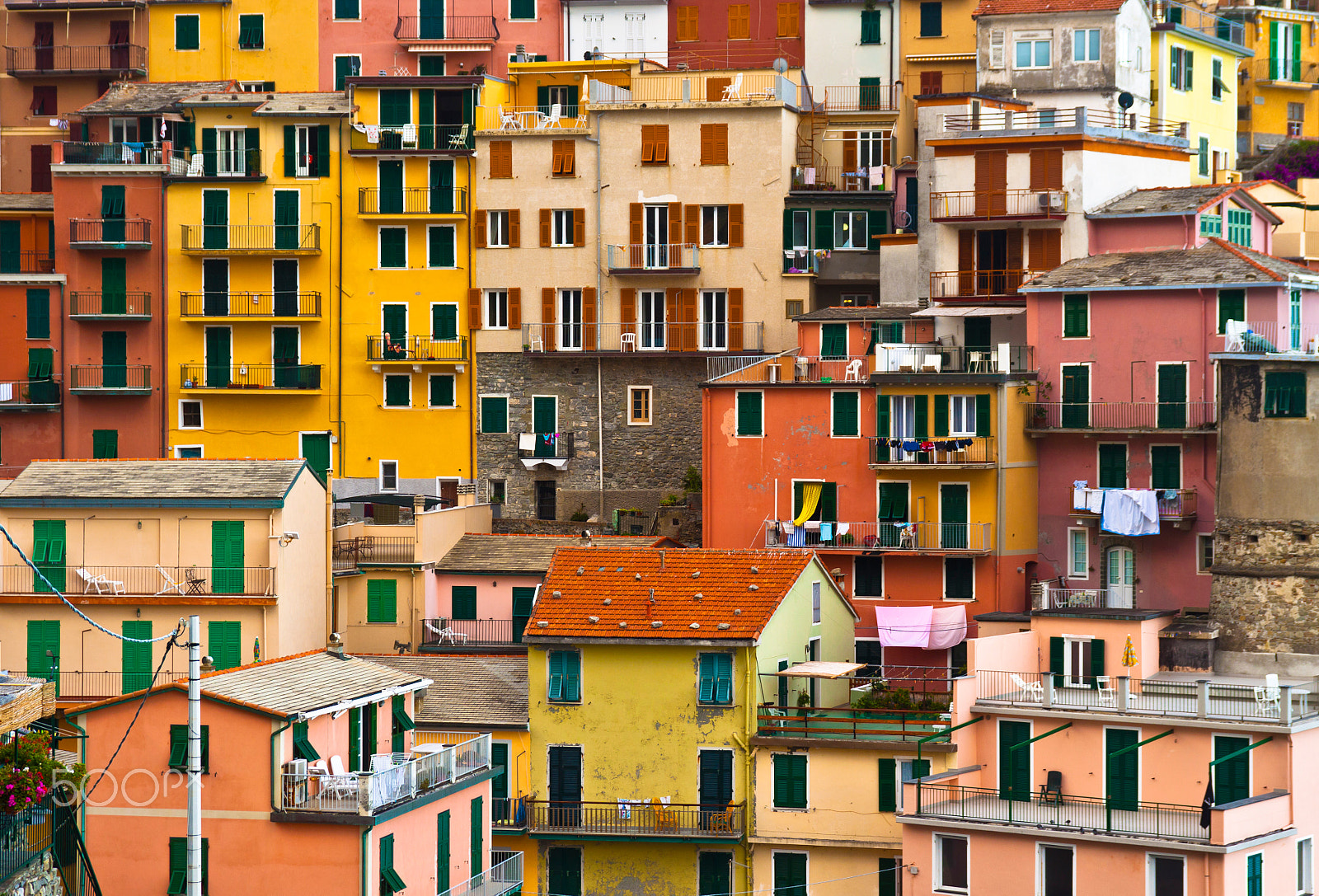 Canon EOS 50D + Sigma 18-50mm f/2.8 Macro sample photo. Colourful manarola village, cinque terre, italy. photography