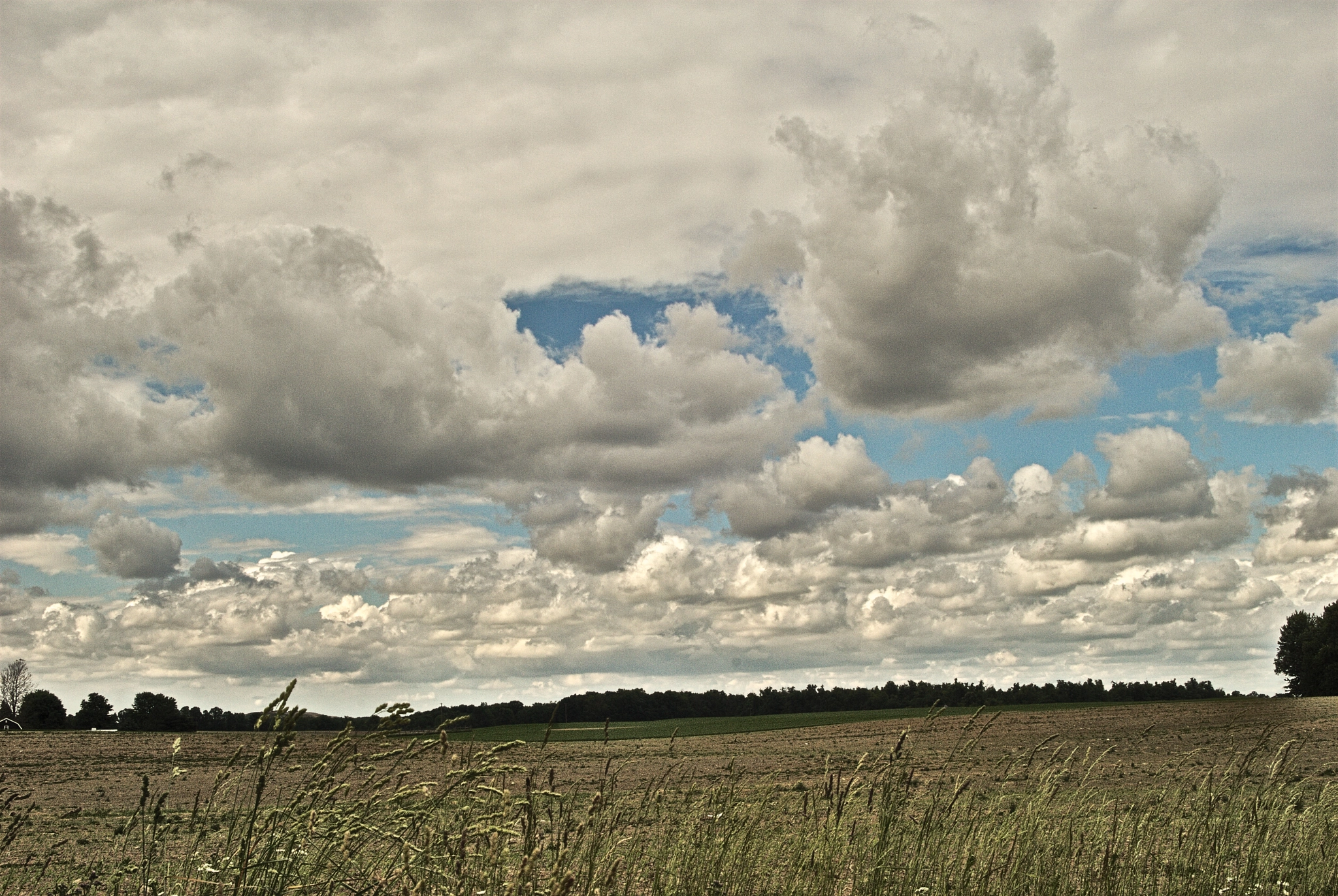 Nikon D200 + Manual Lens No CPU sample photo. Cloud/landscape photography