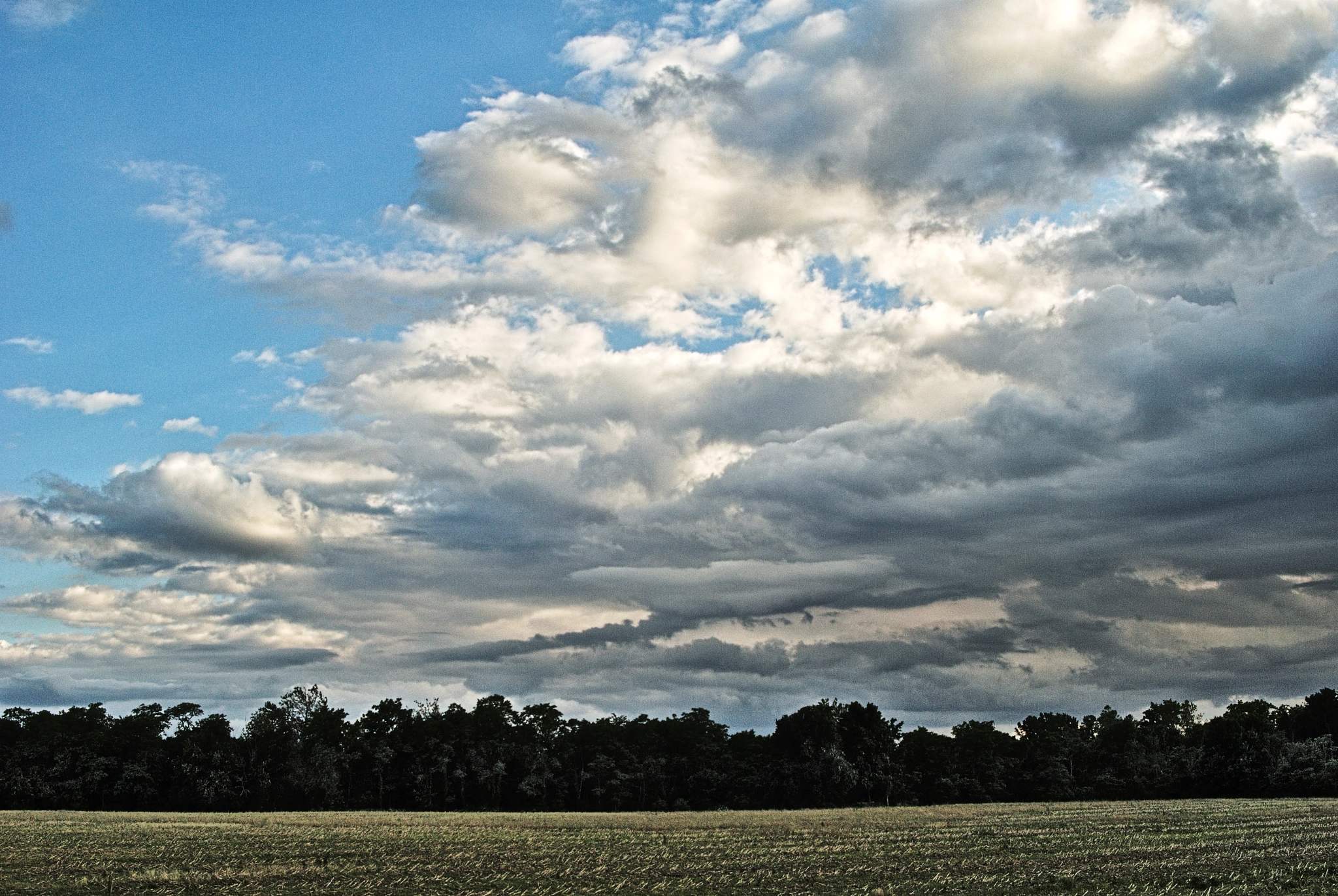 Nikon D200 + Manual Lens No CPU sample photo. Cloud/landscape photography