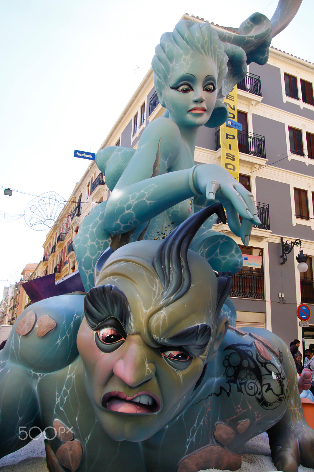 Canon EOS 50D + Sigma 18-50mm f/2.8 Macro sample photo. Fallas 2011, valencia, spain. photography