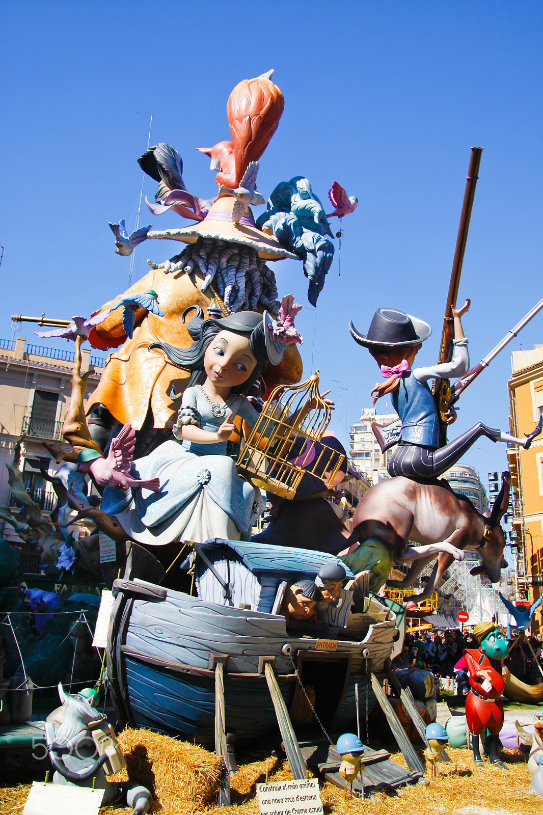 Canon EOS 50D + Sigma 18-50mm f/2.8 Macro sample photo. Fallas 2011, valencia, spain. photography