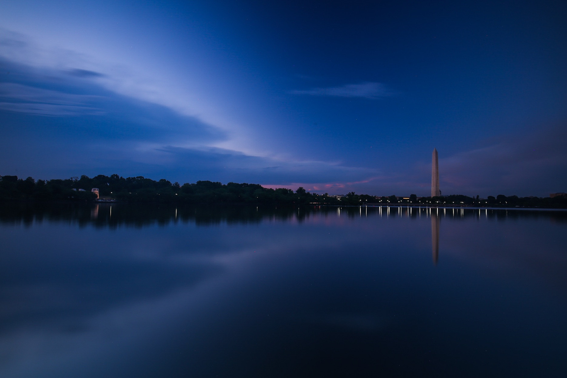 Canon EF 16-35mm F4L IS USM sample photo. Post storm dc sunset at the tidal basin photography