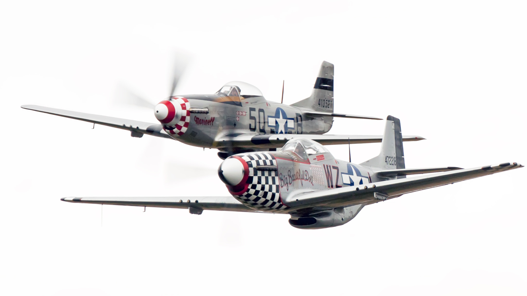 Canon EF 100-400mm F4.5-5.6L IS USM sample photo. P51 mustangs in close formation photography
